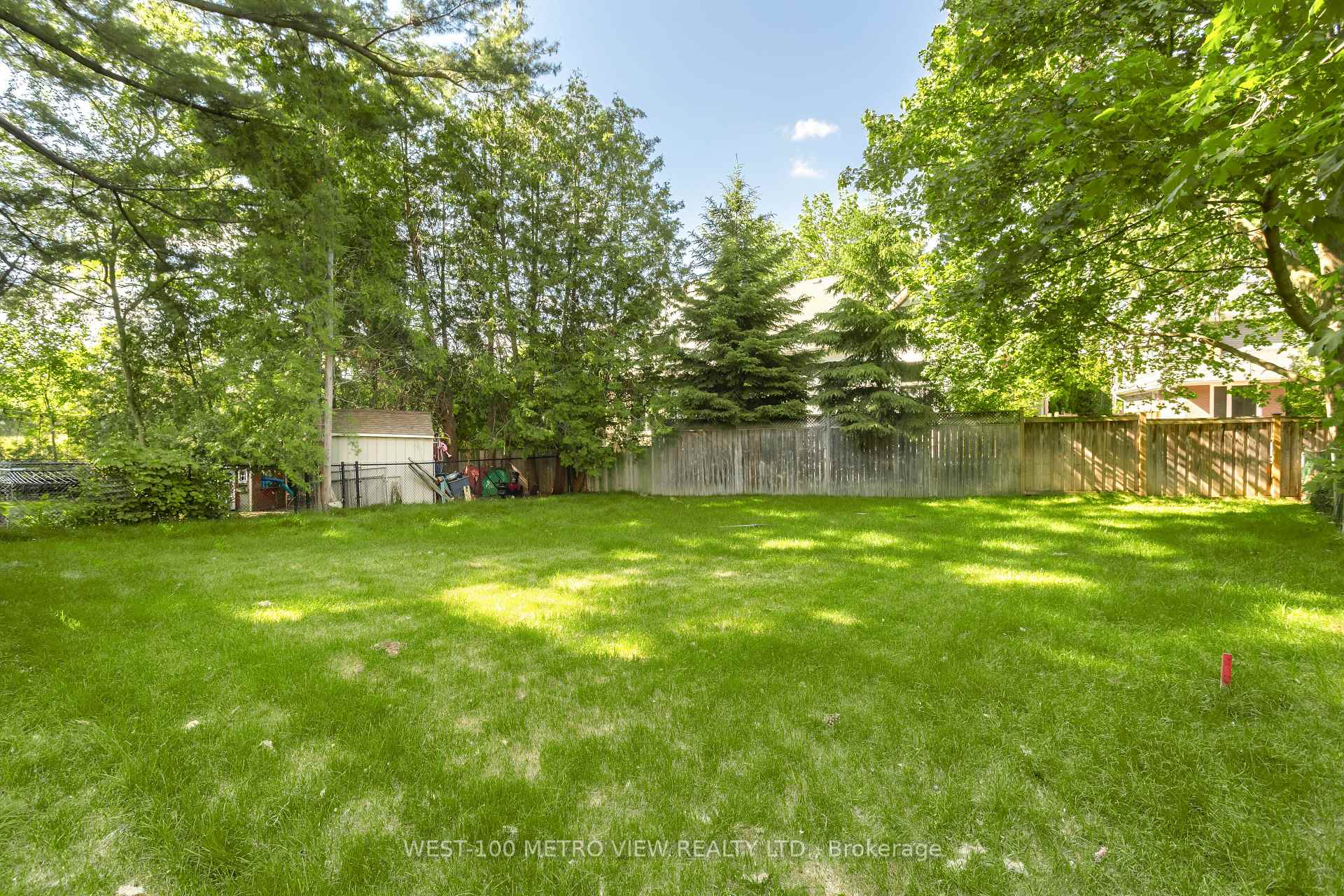 Photo 41 of 245 Bronte Road, Oakville, Bronte — HOMEH