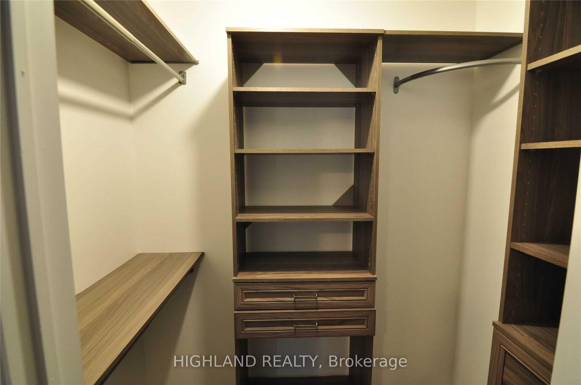 Photo 12 of Unit 18, 1168 Arena Road, Mississauga, Applewood — HOMEH