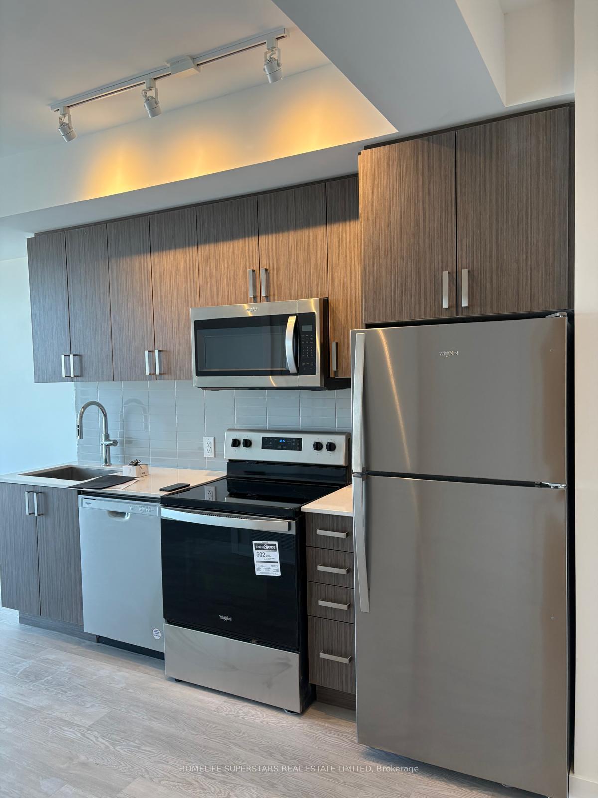 Photo 10 of Unit 215, 2782 Barton Street E, Hamilton, Riverdale — HOMEH