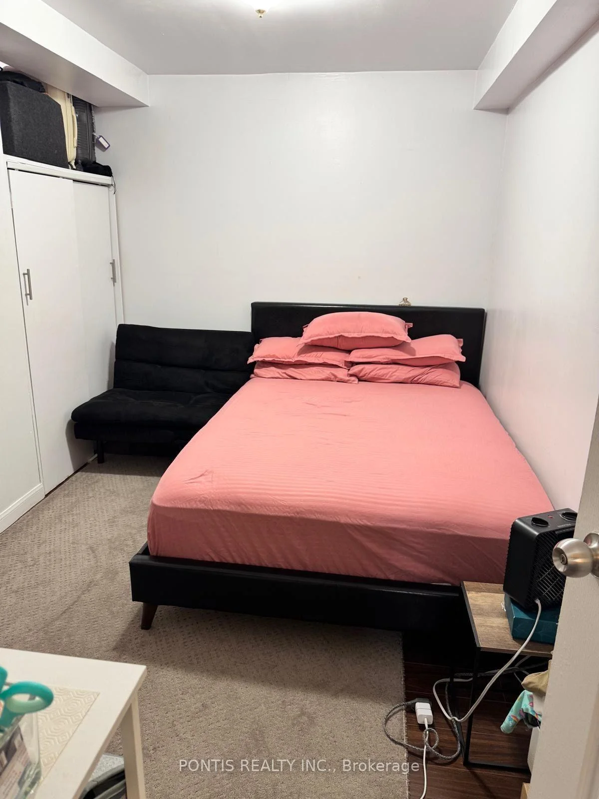 Photo 5 of Unit Basement, 588 Dolly Bird Lane, Mississauga, Meadowvale Village — HOMEH