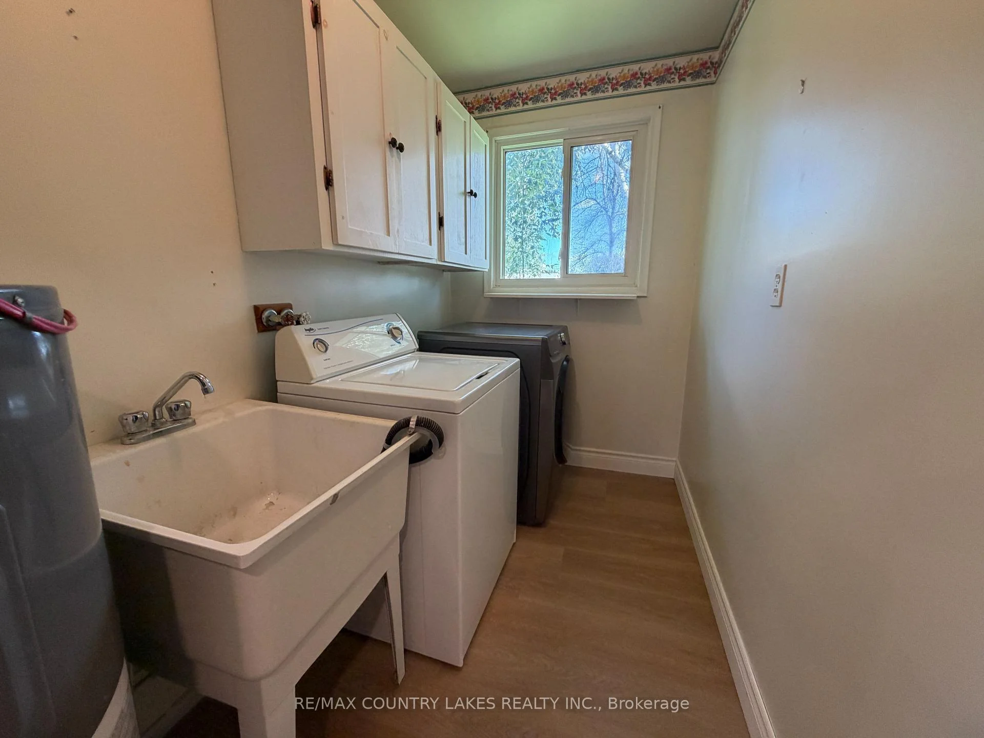 Photo 19 of 7 Willow Crescent, Ramara, Rural Ramara — HOMEH