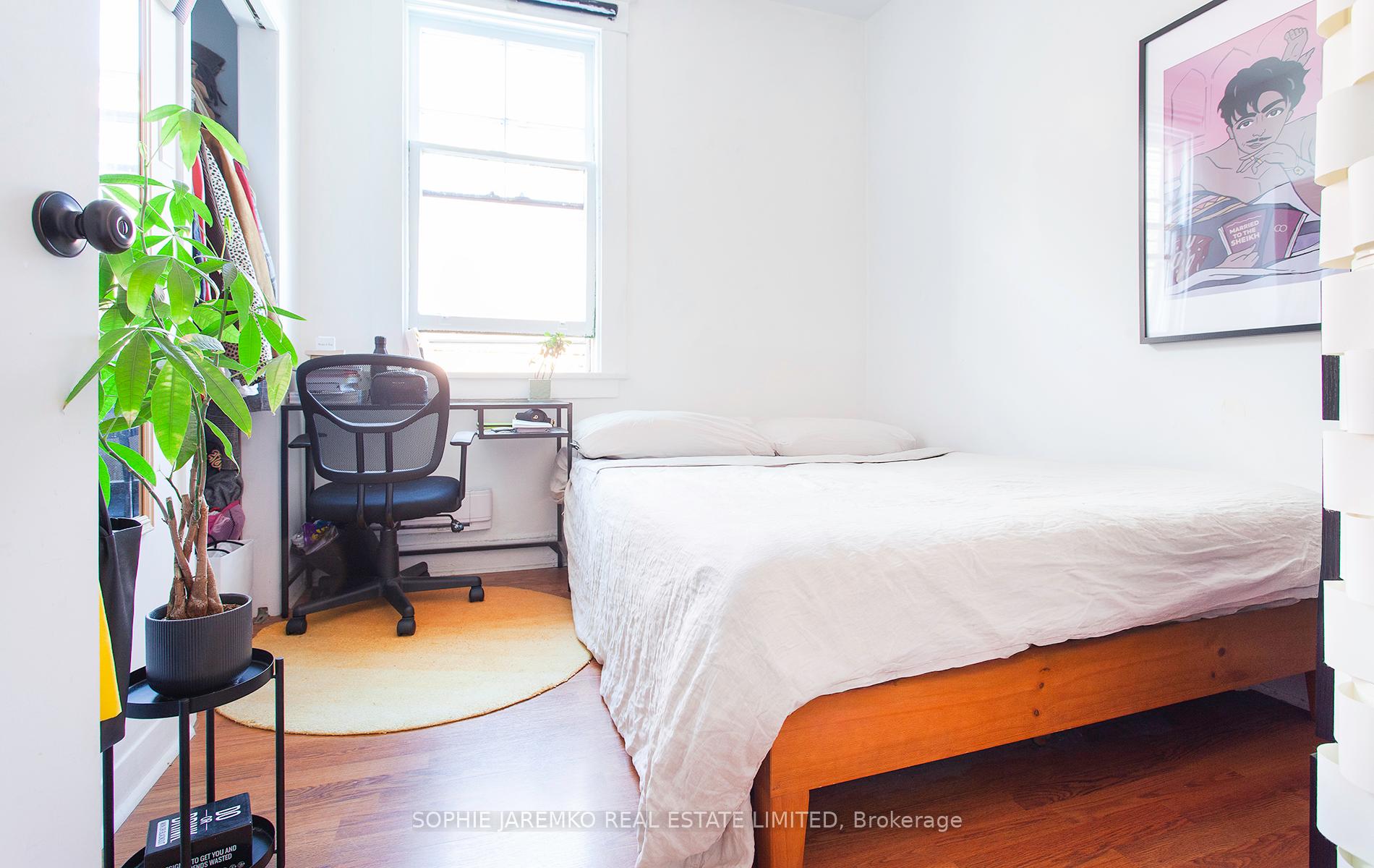 Photo 12 of 2102A Dundas Street W, Toronto, Roncesvalles — HOMEH