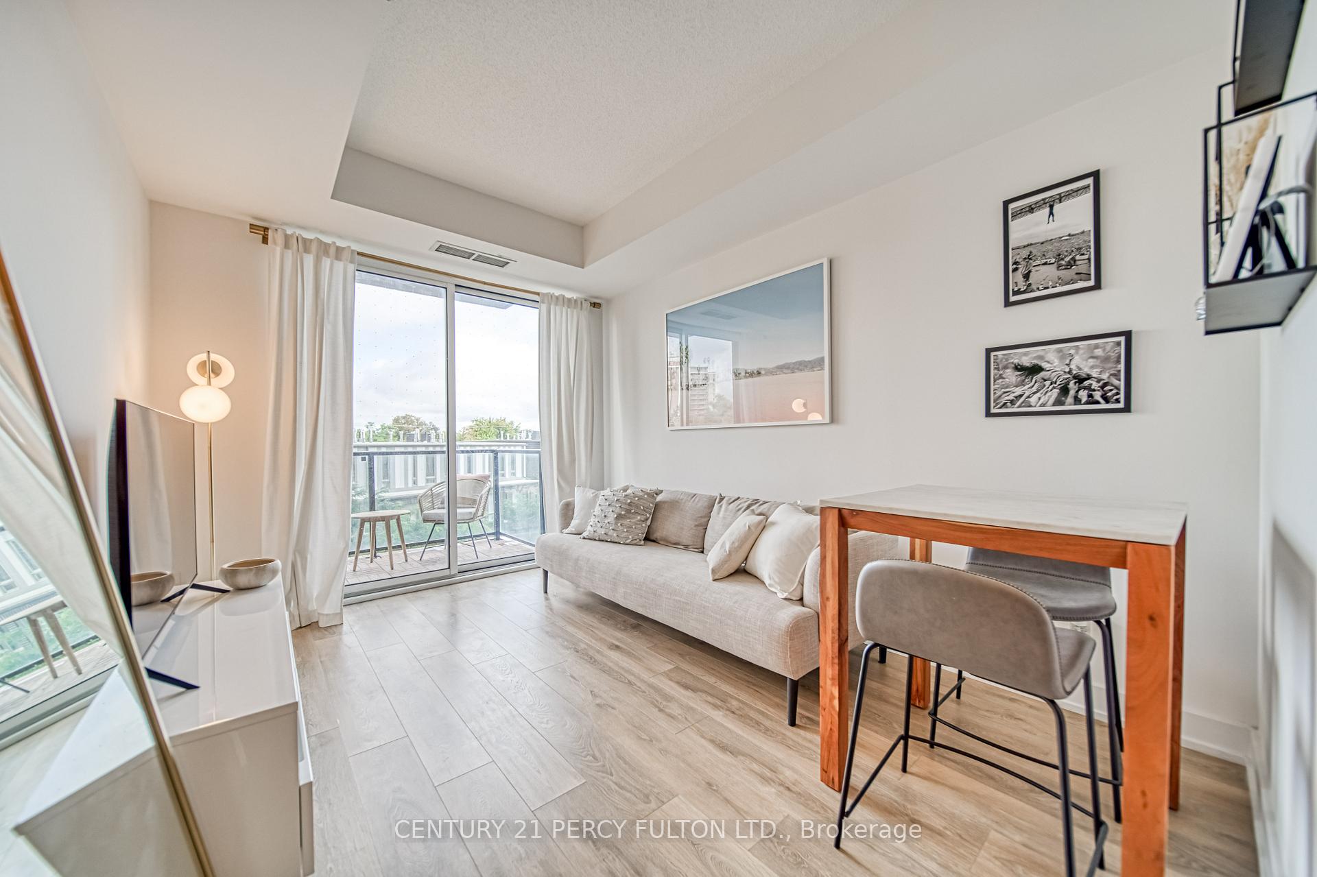 Photo 7 of Unit 312, 128 Fairview Mall Drive, North York, Willowdale East — HOMEH