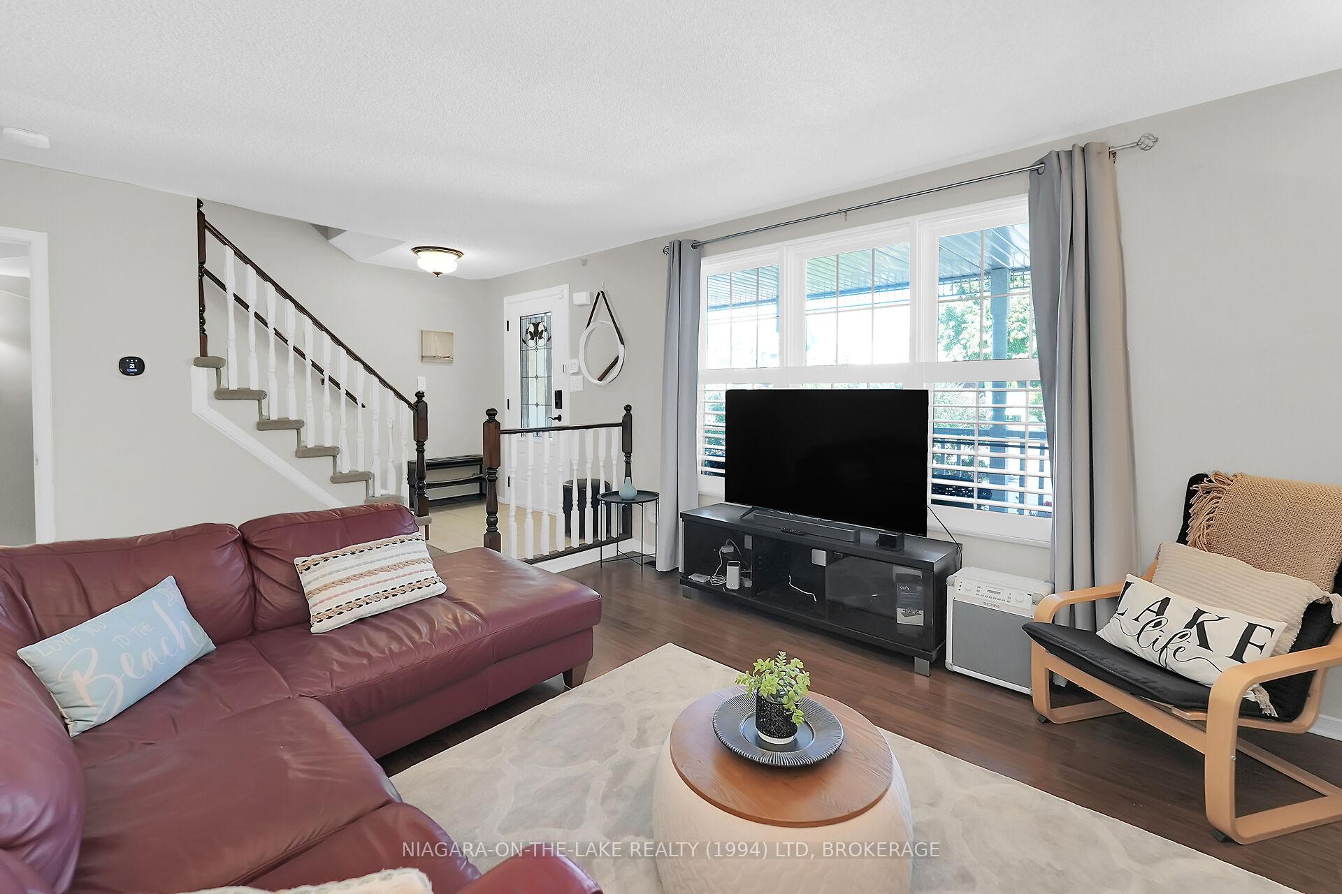 Photo 8 of 8 Lakeside Drive, St. Catharines, Port Weller — HOMEH