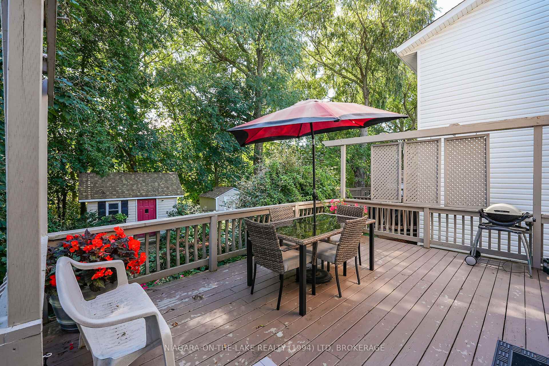 Photo 31 of 8 Lakeside Drive, St. Catharines, Port Weller — HOMEH