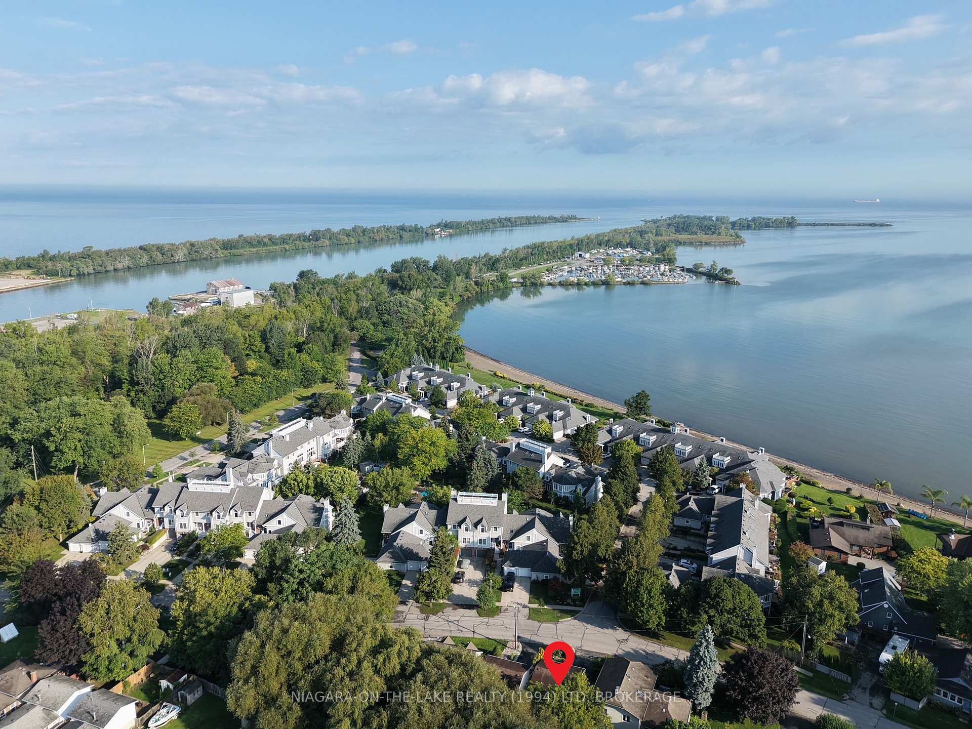 Photo 39 of 8 Lakeside Drive, St. Catharines, Port Weller — HOMEH