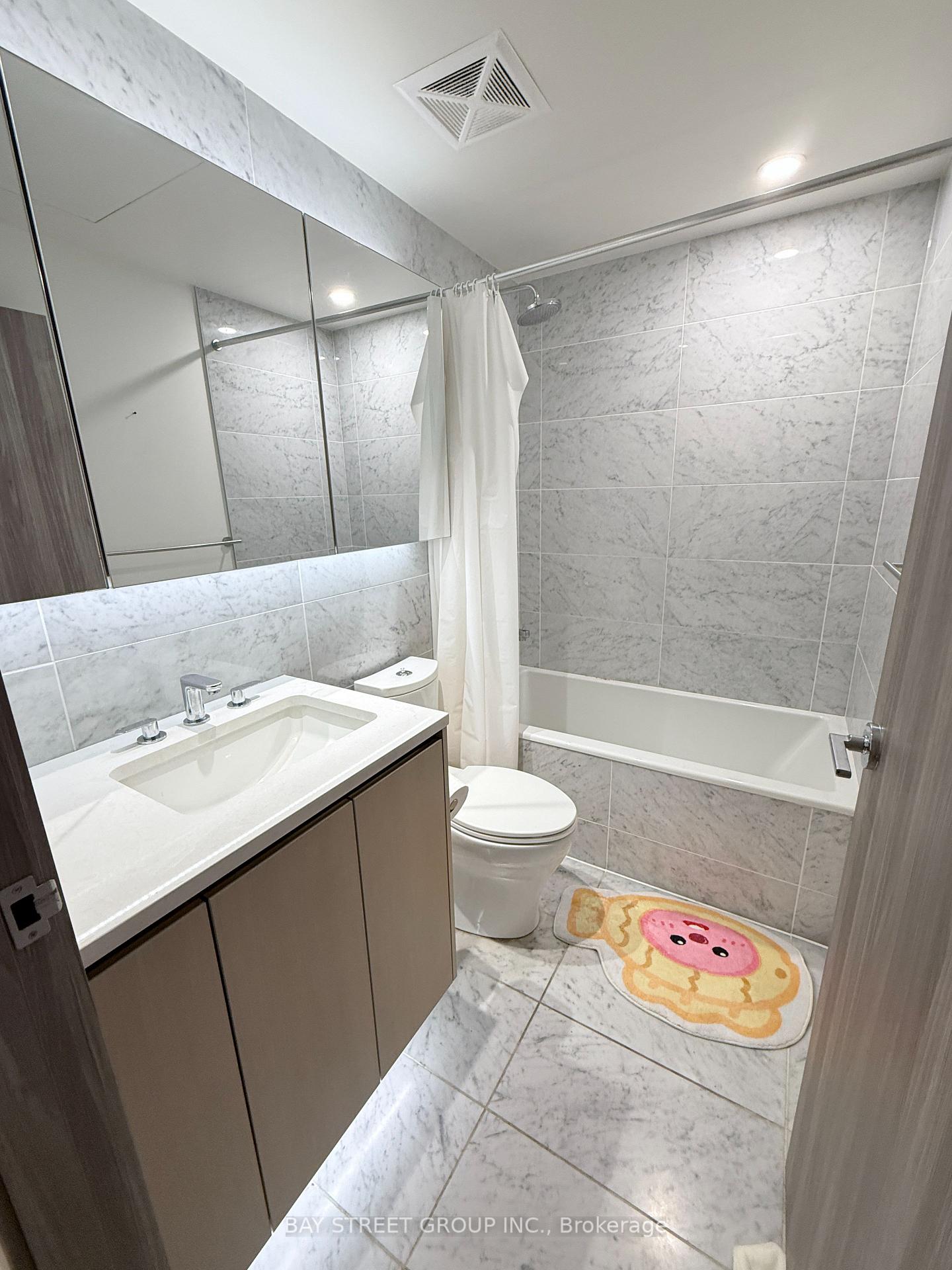 Photo 11 of Unit 507, 85 Mcmahon Drive, North York, Bayview Village — HOMEH