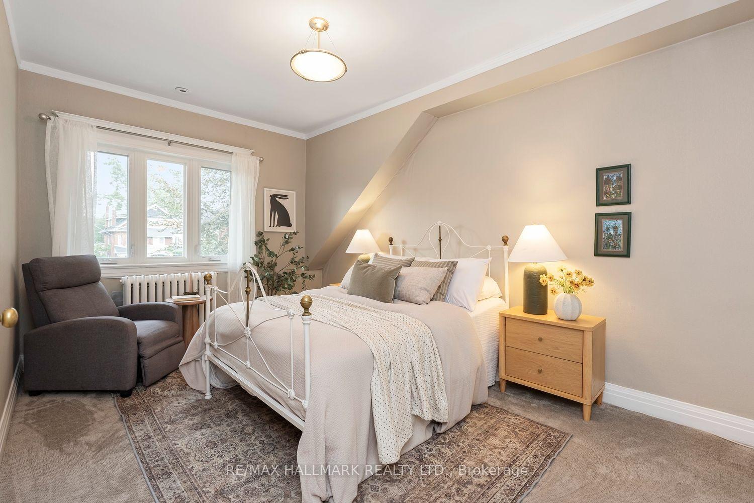 Photo 11 of 173 High Park Avenue, Toronto, High Park North — HOMEH