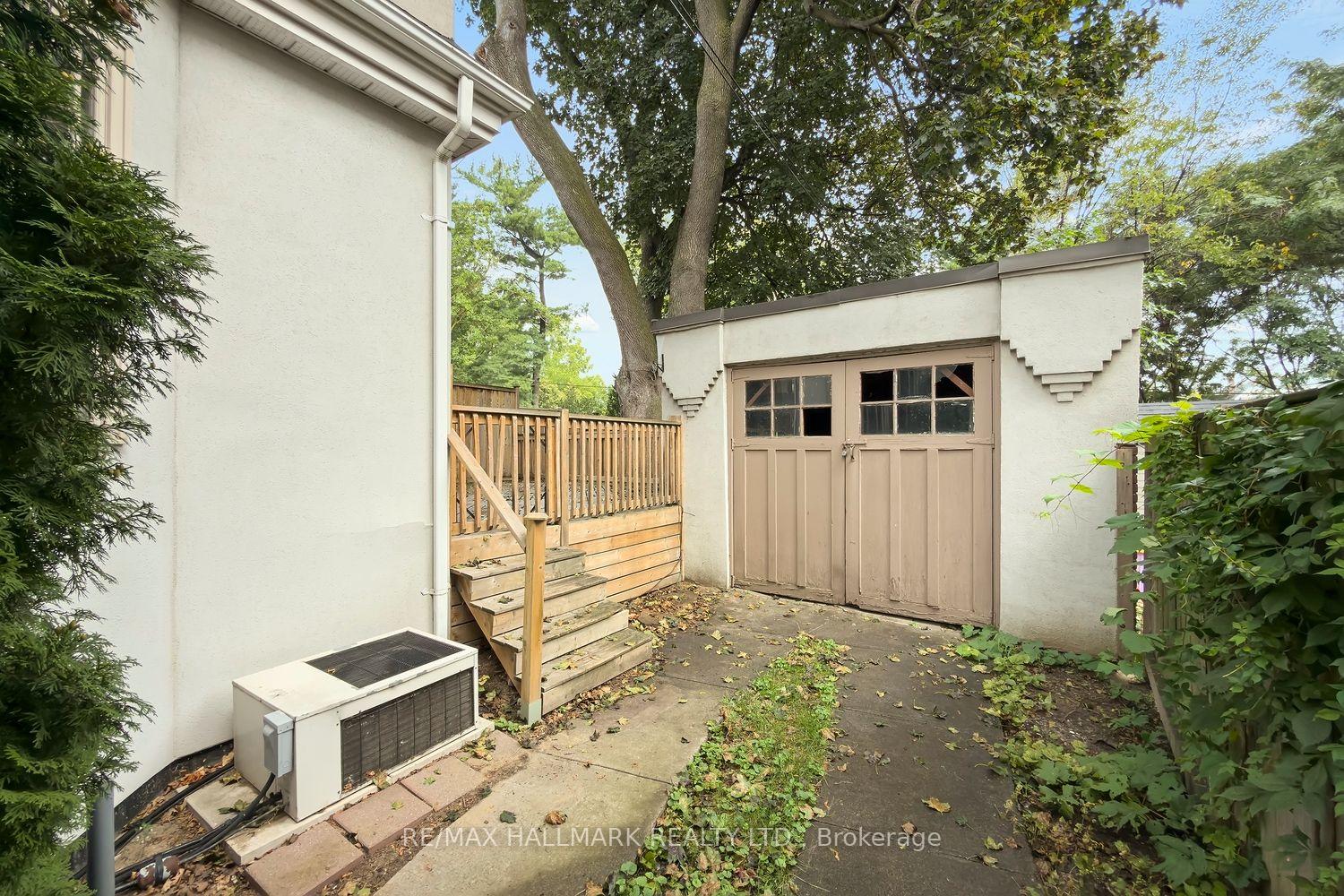 Photo 29 of 173 High Park Avenue, Toronto, High Park North — HOMEH