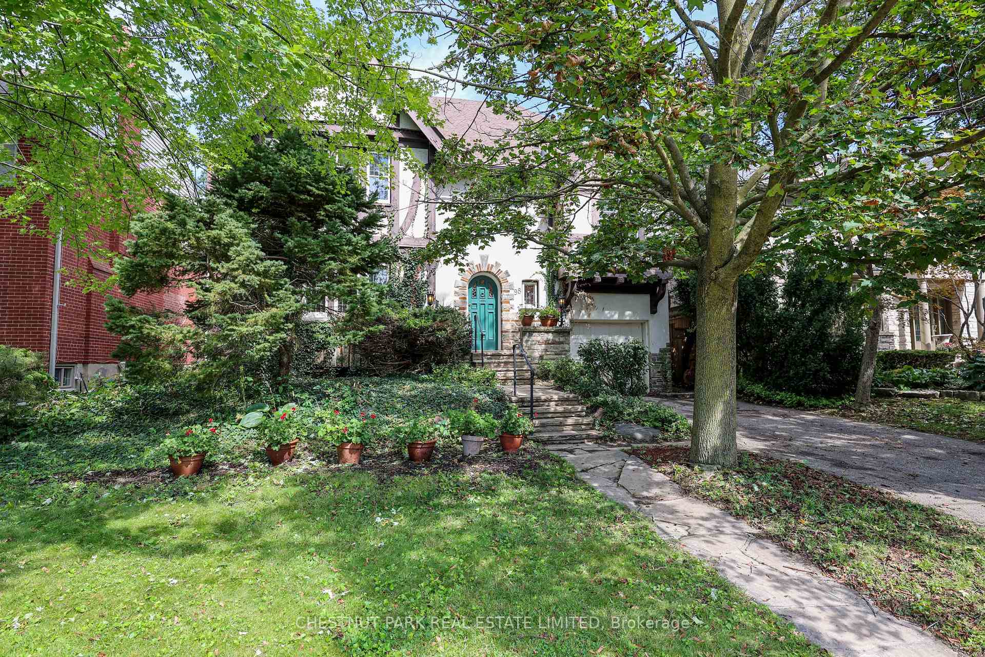 Photo 1 of 98 St. Leonards Avenue, Toronto, Lawrence Park South — HOMEH