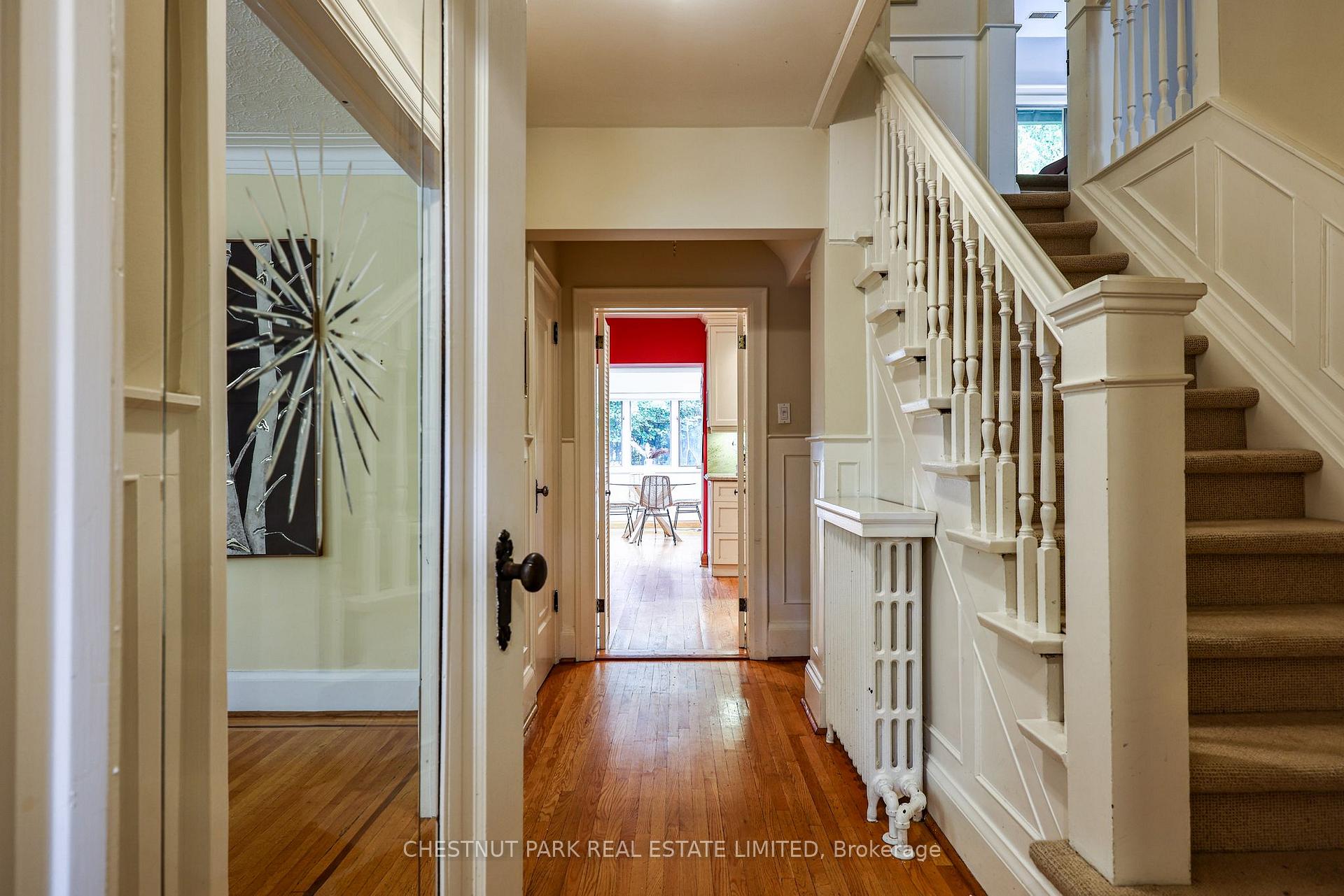 Photo 3 of 98 St. Leonards Avenue, Toronto, Lawrence Park South — HOMEH