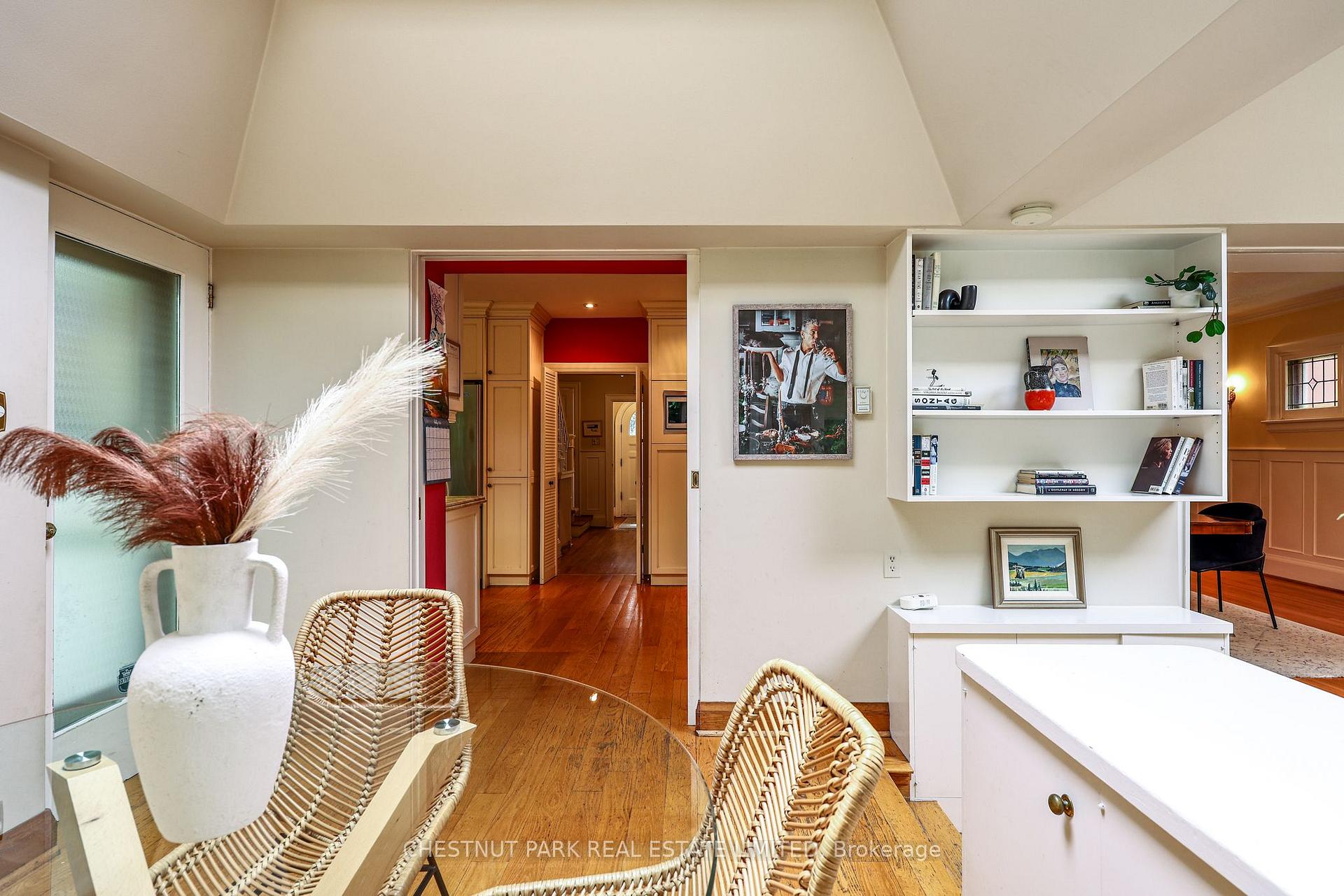 Photo 23 of 98 St. Leonards Avenue, Toronto, Lawrence Park South — HOMEH