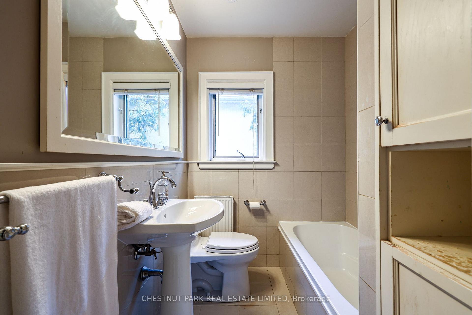 Photo 30 of 98 St. Leonards Avenue, Toronto, Lawrence Park South — HOMEH