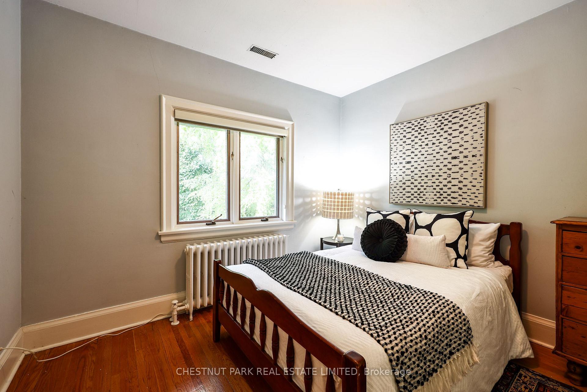 Photo 32 of 98 St. Leonards Avenue, Toronto, Lawrence Park South — HOMEH