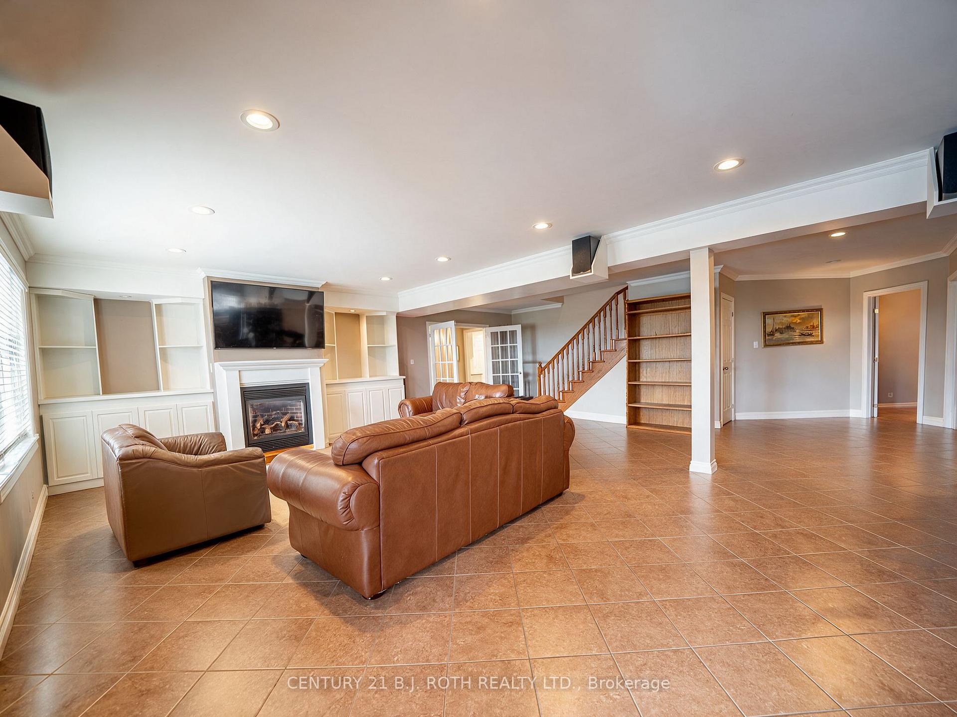 Photo 21 of 6 Mapleview Place, North Bay, Airport — HOMEH