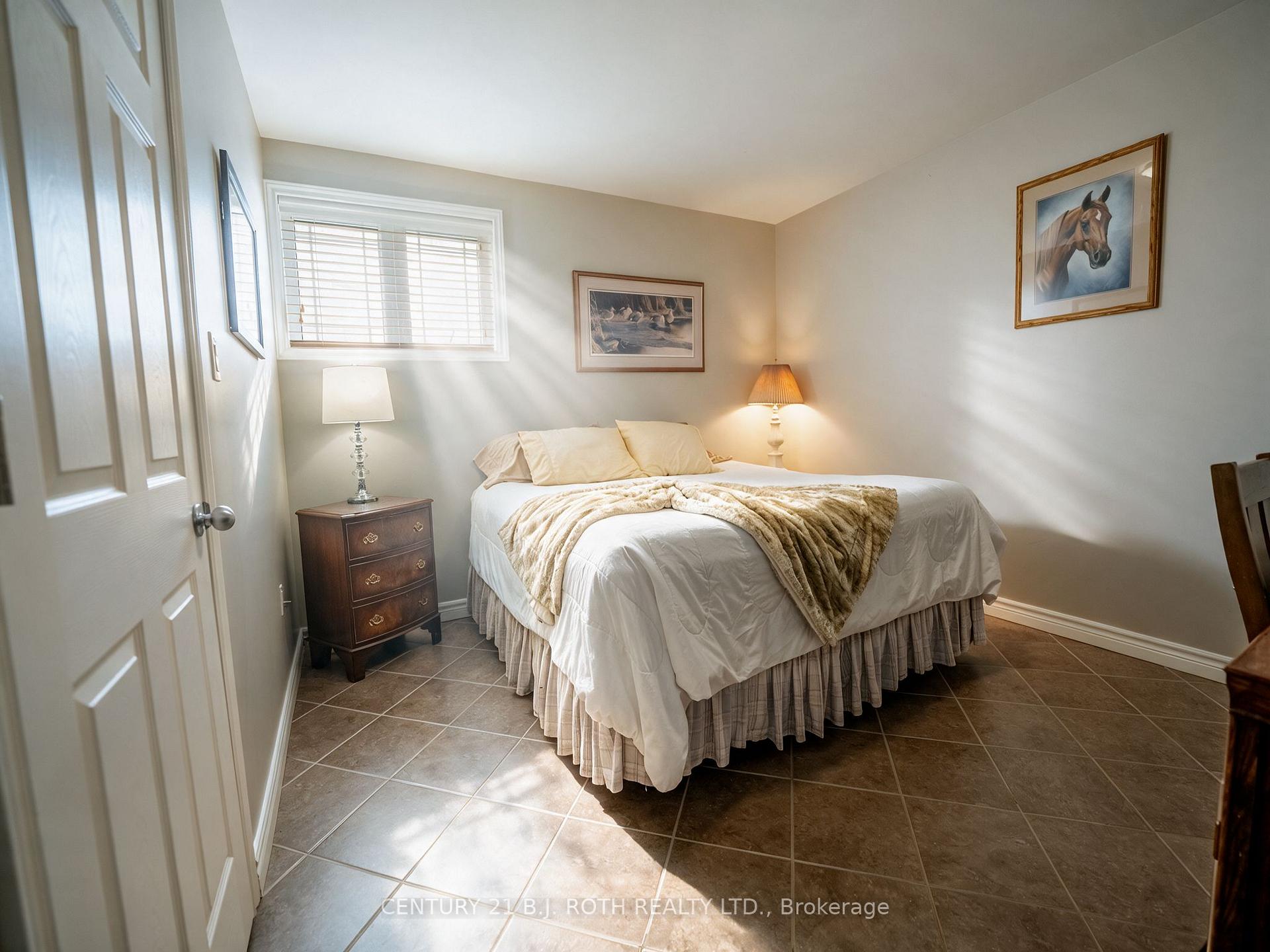 Photo 27 of 6 Mapleview Place, North Bay, Airport — HOMEH