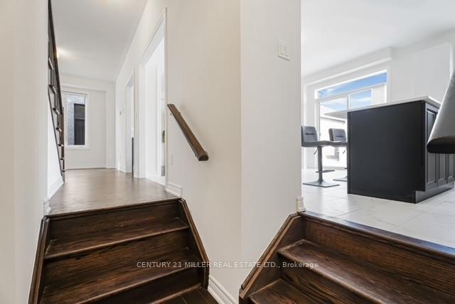 Photo 10 of 1473 Davis Loop, Innisfil, Lefroy — HOMEH