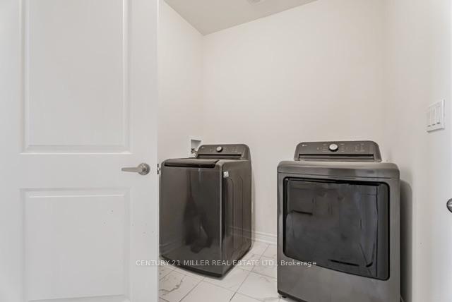 Photo 11 of 1473 Davis Loop, Innisfil, Lefroy — HOMEH