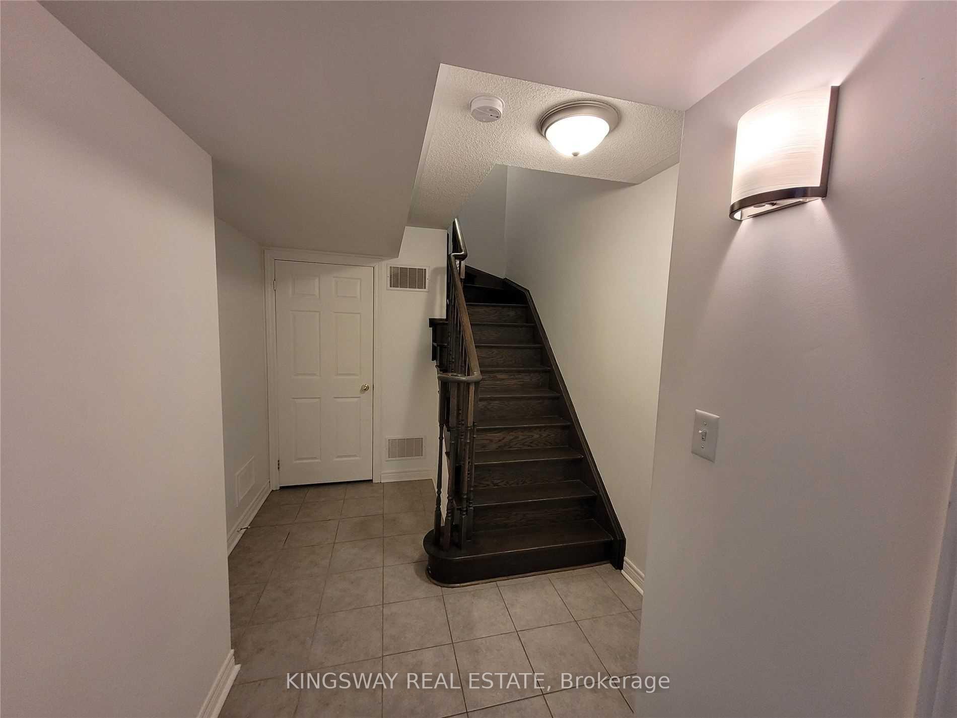 Photo 5 of 1172 Durno Court, Milton, Harrison — HOMEH