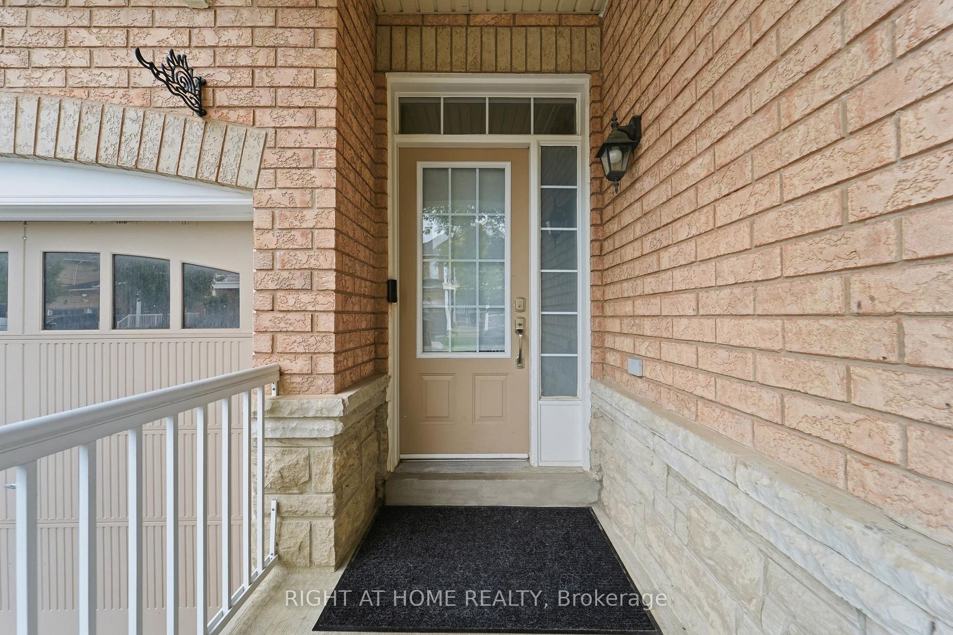 Photo 4 of 27 Hawkweed Manor, Markham, Box Grove — HOMEH
