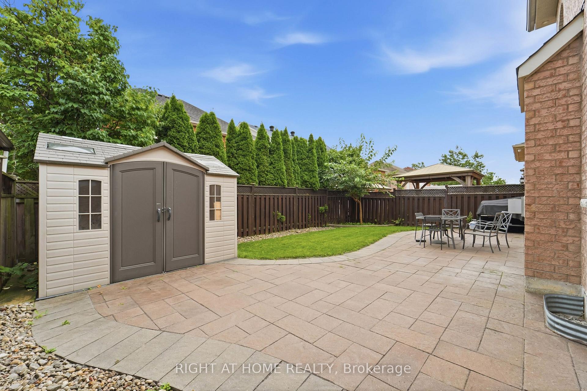 Photo 37 of 27 Hawkweed Manor, Markham, Box Grove — HOMEH