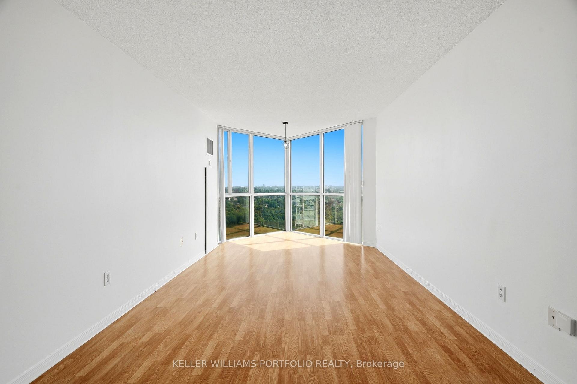 Photo 2 of Unit 2910, 5 Concorde Place, North York, Banbury-Don Mills — HOMEH