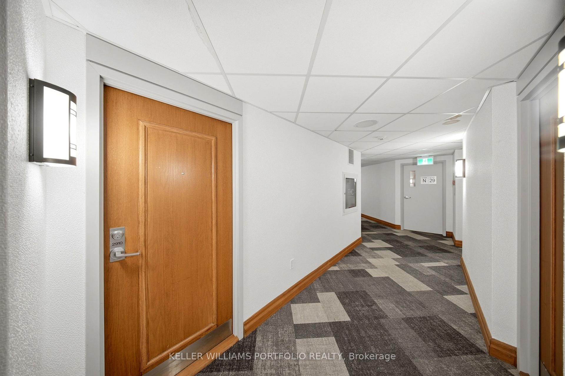 Photo 15 of Unit 2910, 5 Concorde Place, North York, Banbury-Don Mills — HOMEH