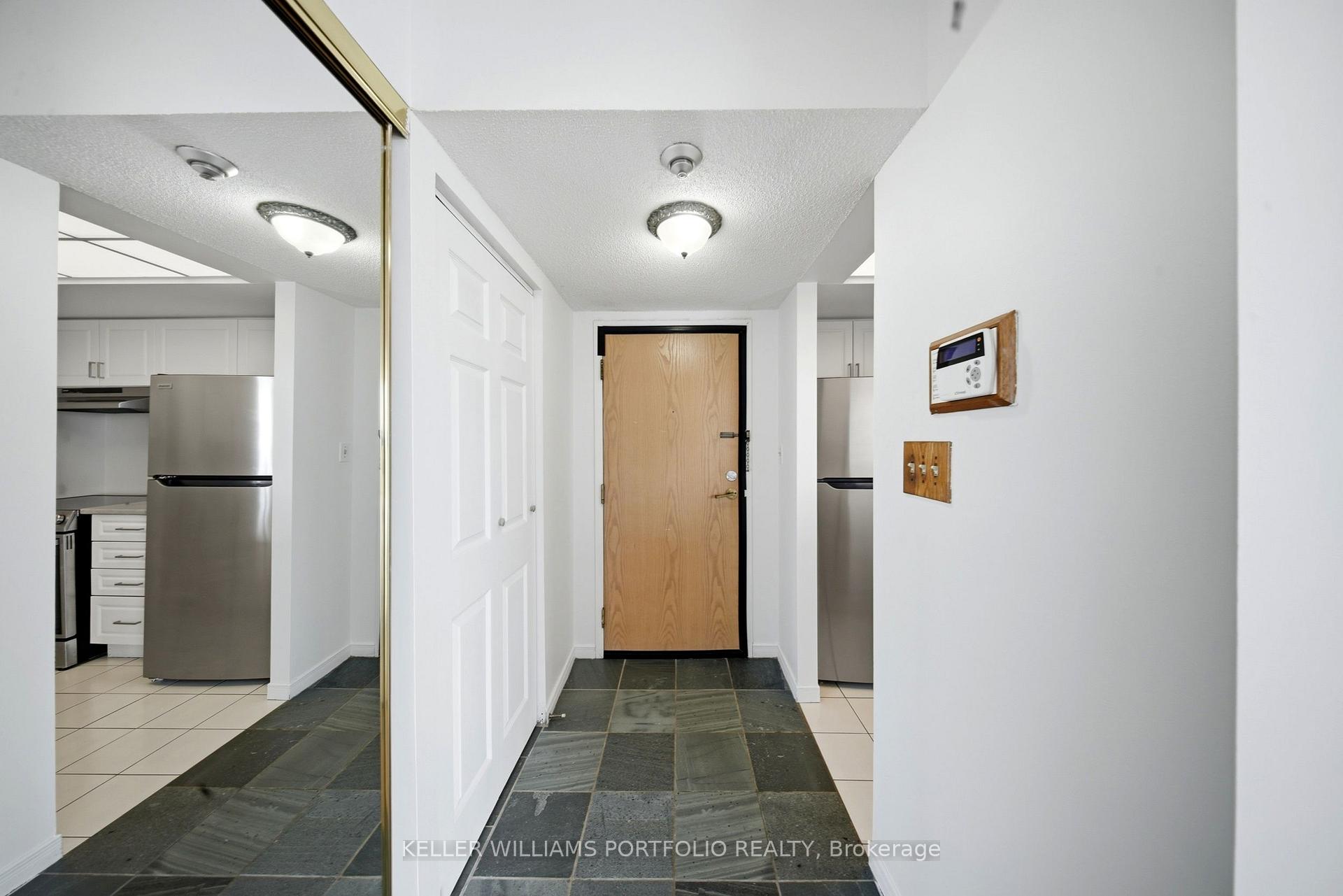 Photo 16 of Unit 2910, 5 Concorde Place, North York, Banbury-Don Mills — HOMEH