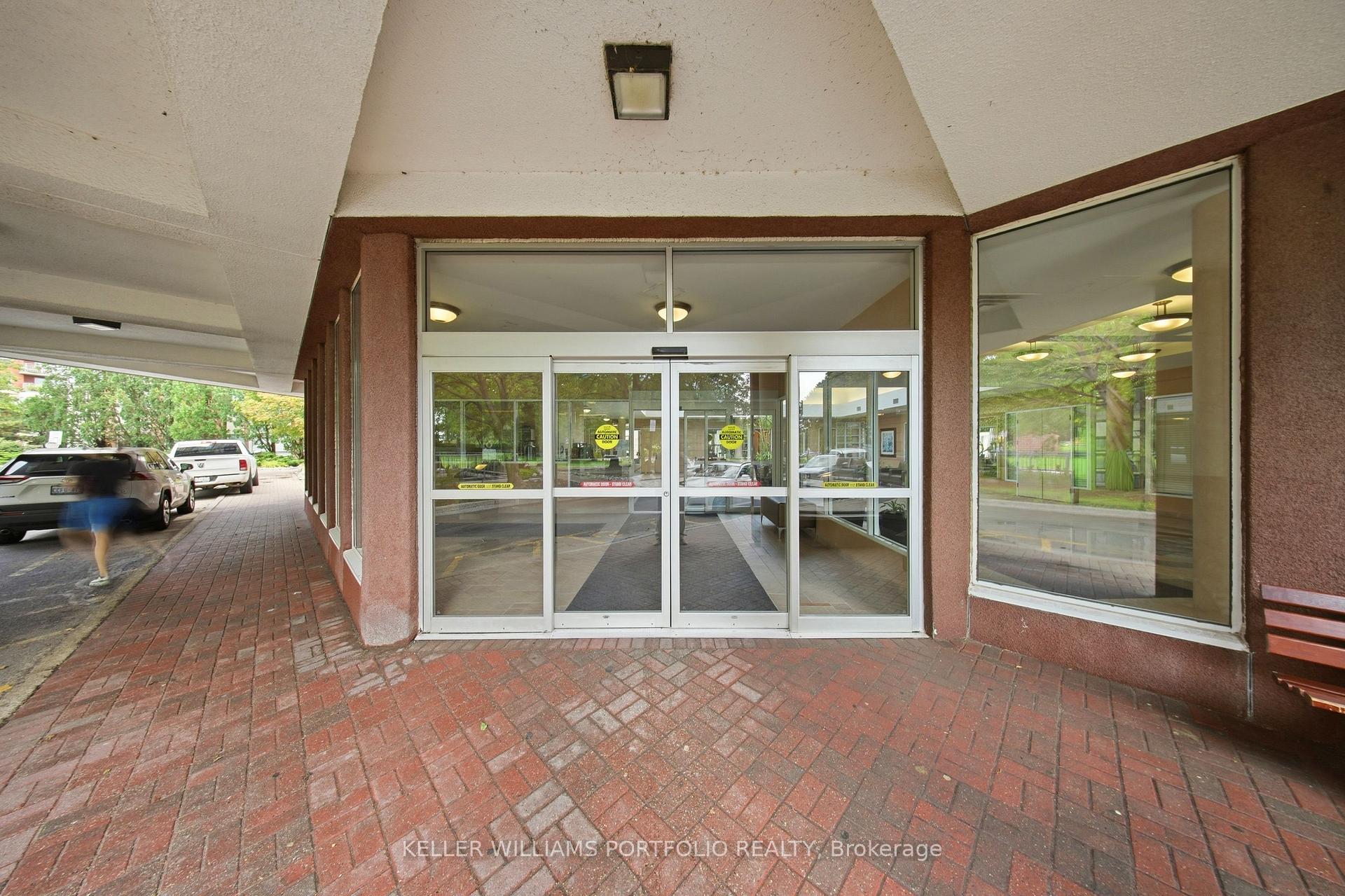 Photo 19 of Unit 2910, 5 Concorde Place, North York, Banbury-Don Mills — HOMEH