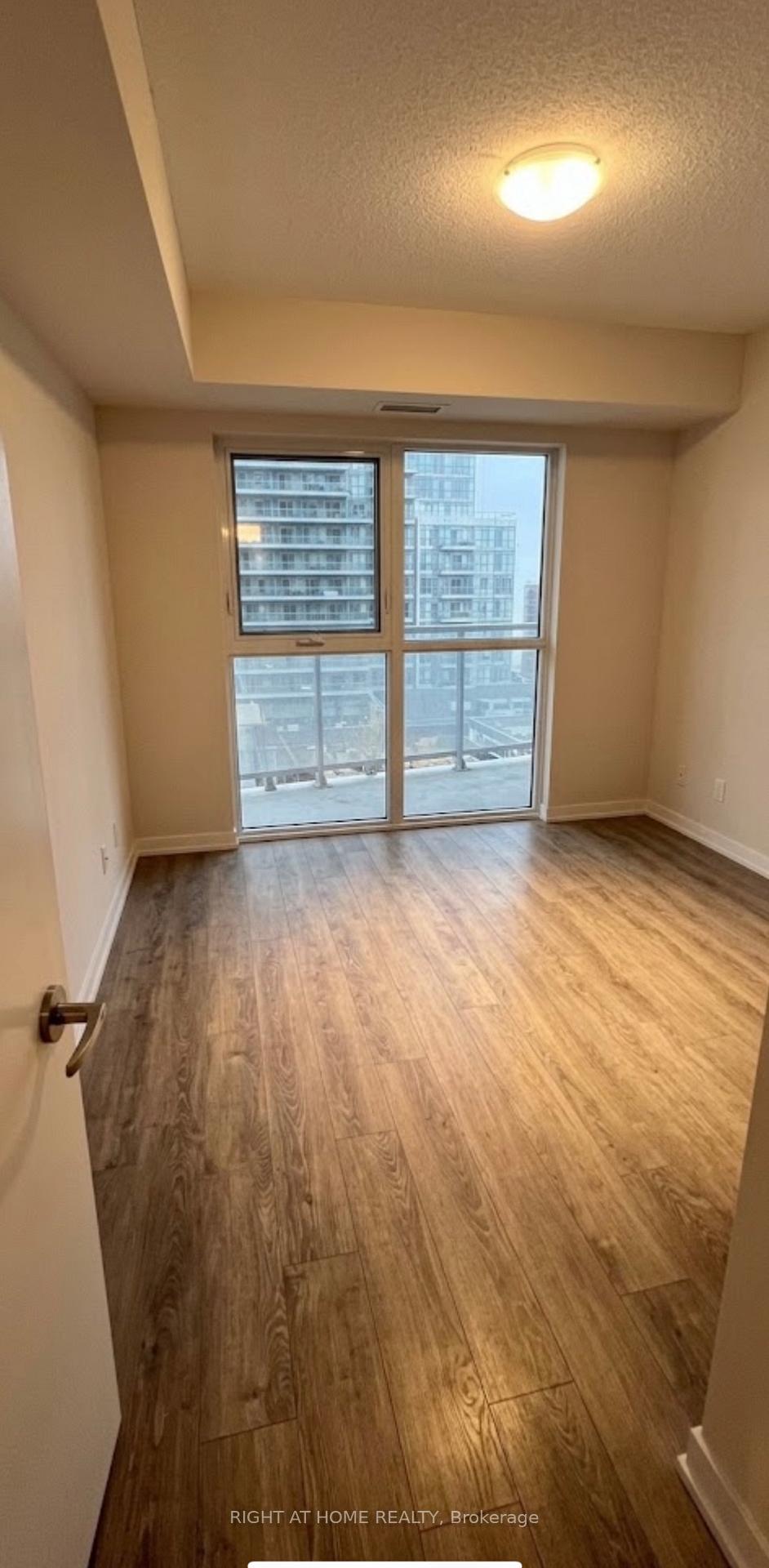 Photo 3 of Unit 910, 2152 Lawrence Avenue E, Scarborough, Wexford-Maryvale — HOMEH