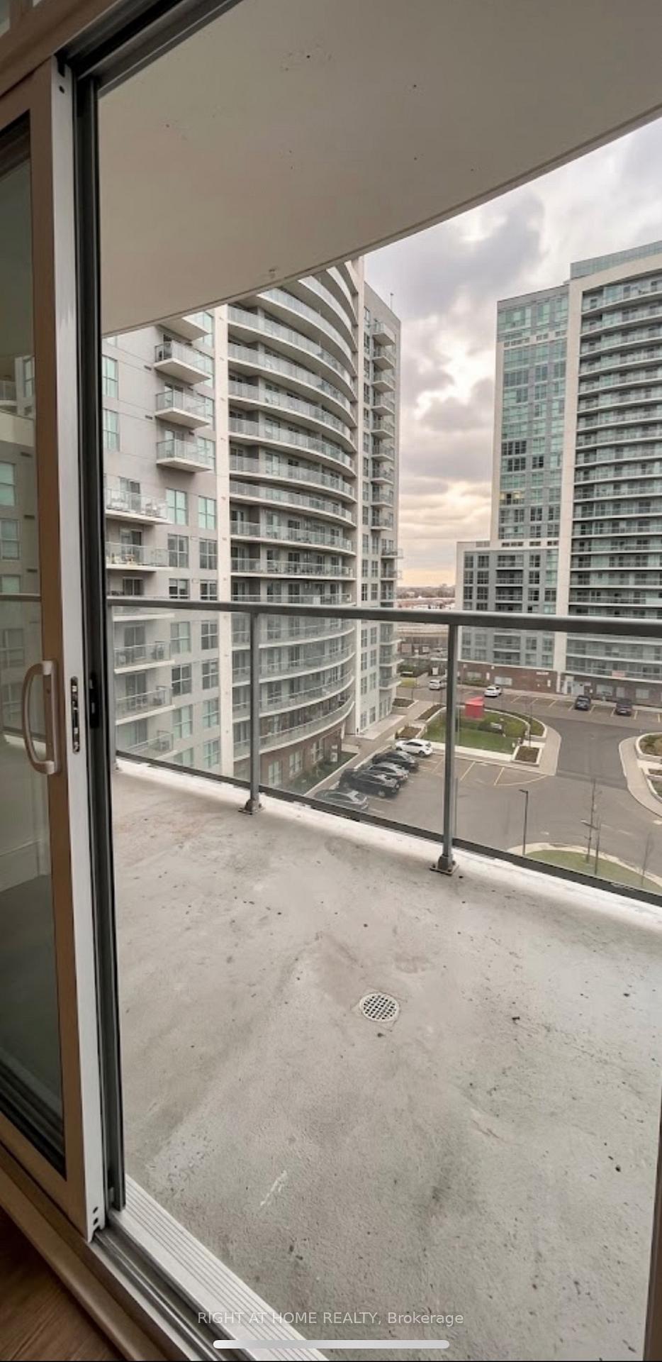 Photo 5 of Unit 910, 2152 Lawrence Avenue E, Scarborough, Wexford-Maryvale — HOMEH