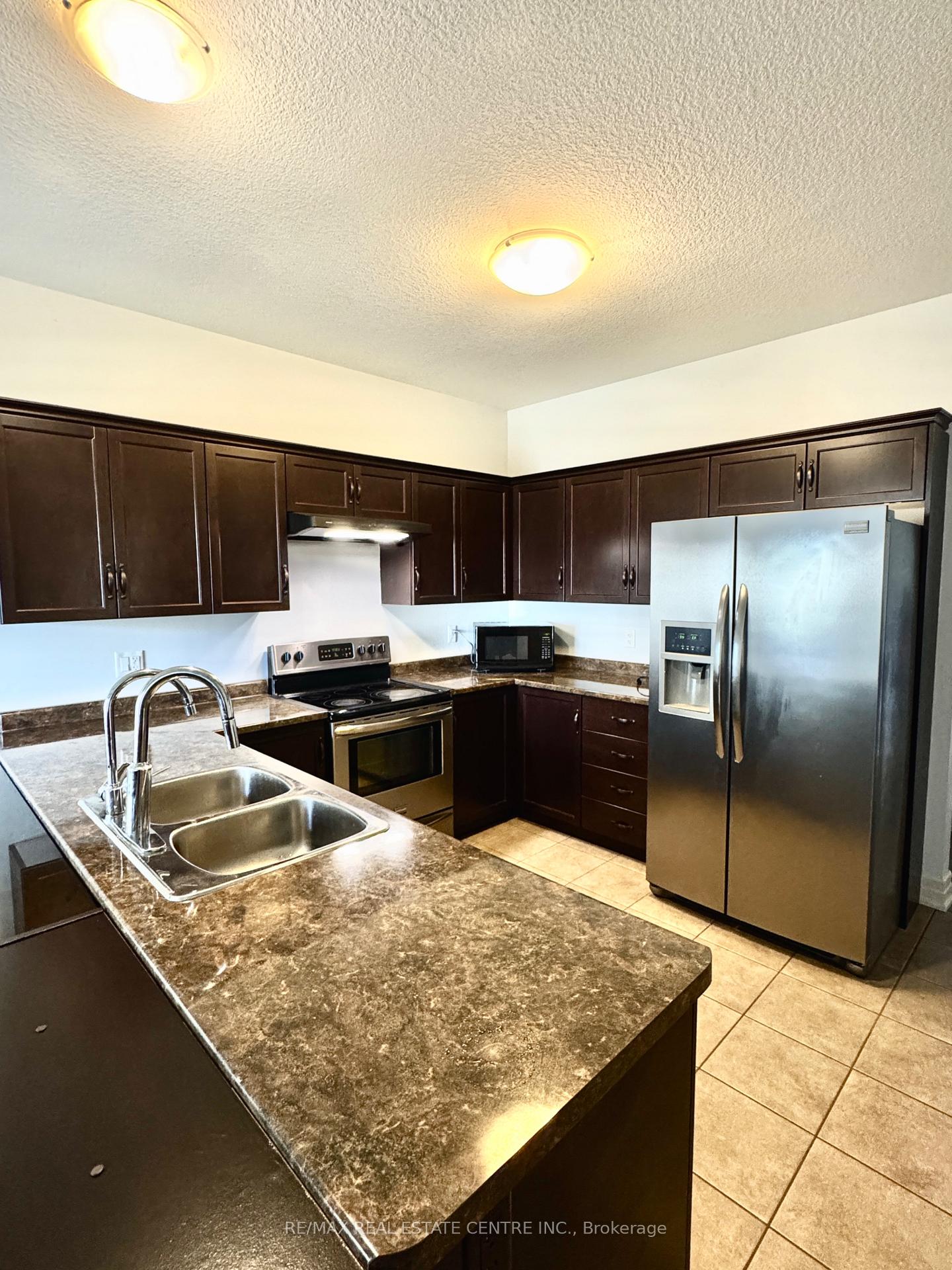 Photo 18 of 32 Hodgson Drive, Guelph, Pineridge/Westminster Woods — HOMEH