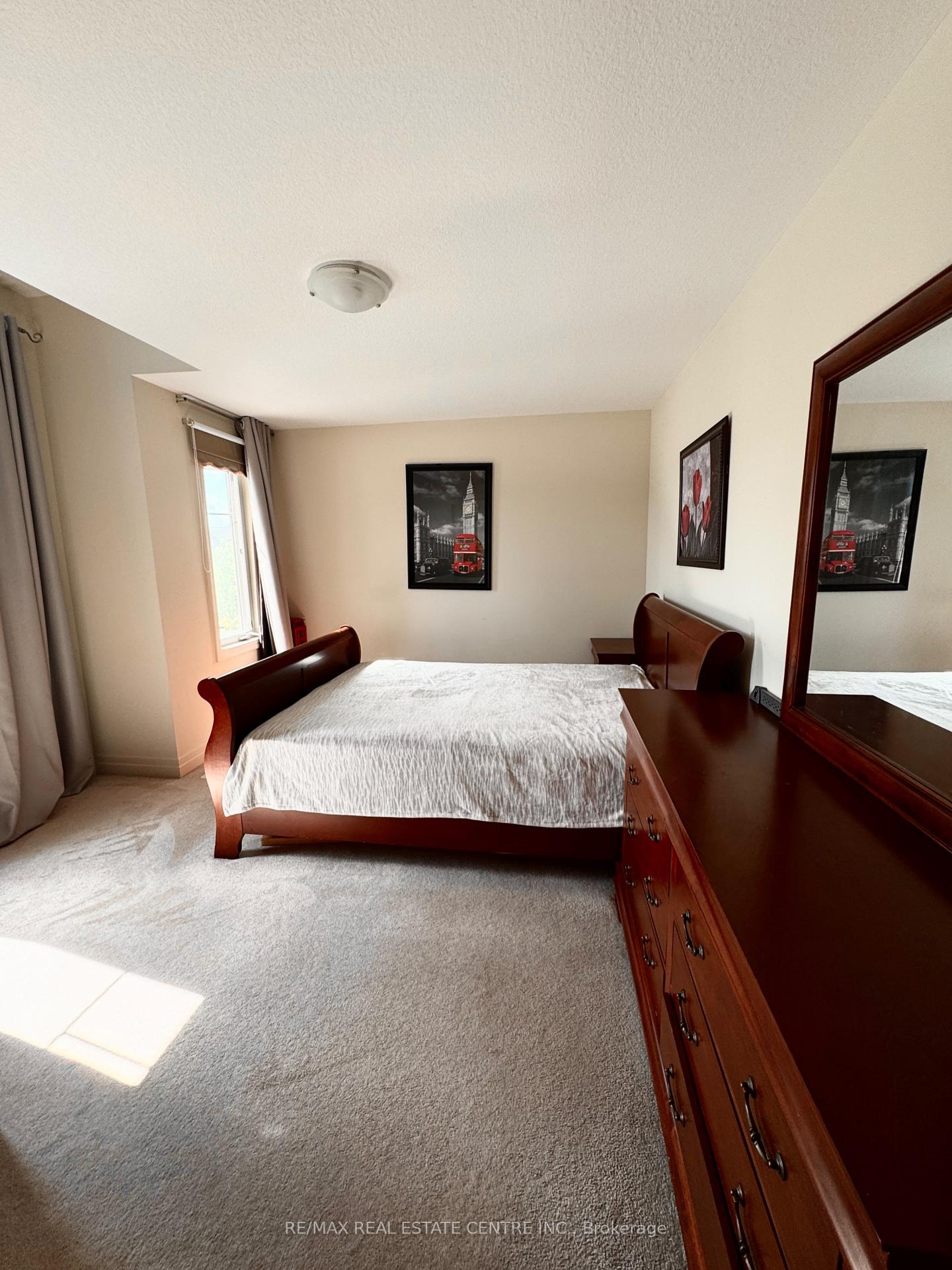 Photo 46 of 32 Hodgson Drive, Guelph, Pineridge/Westminster Woods — HOMEH