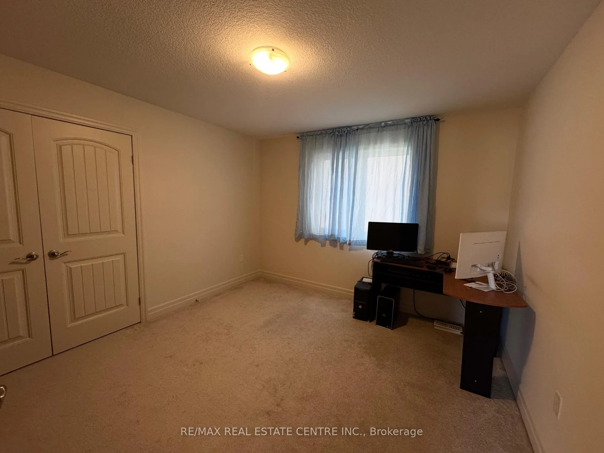 Photo 33 of 32 Hodgson Drive, Guelph, Pineridge/Westminster Woods — HOMEH