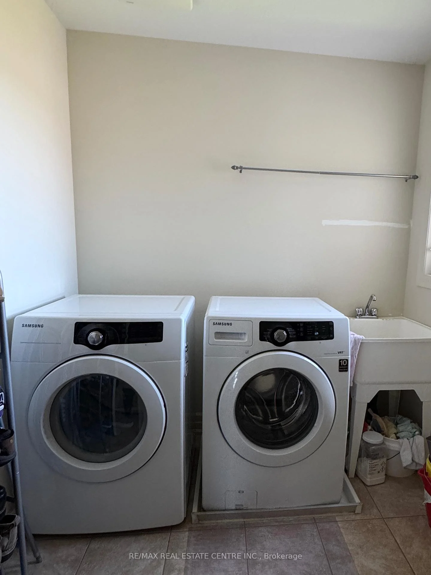Photo 58 of 32 Hodgson Drive, Guelph, Pineridge/Westminster Woods — HOMEH