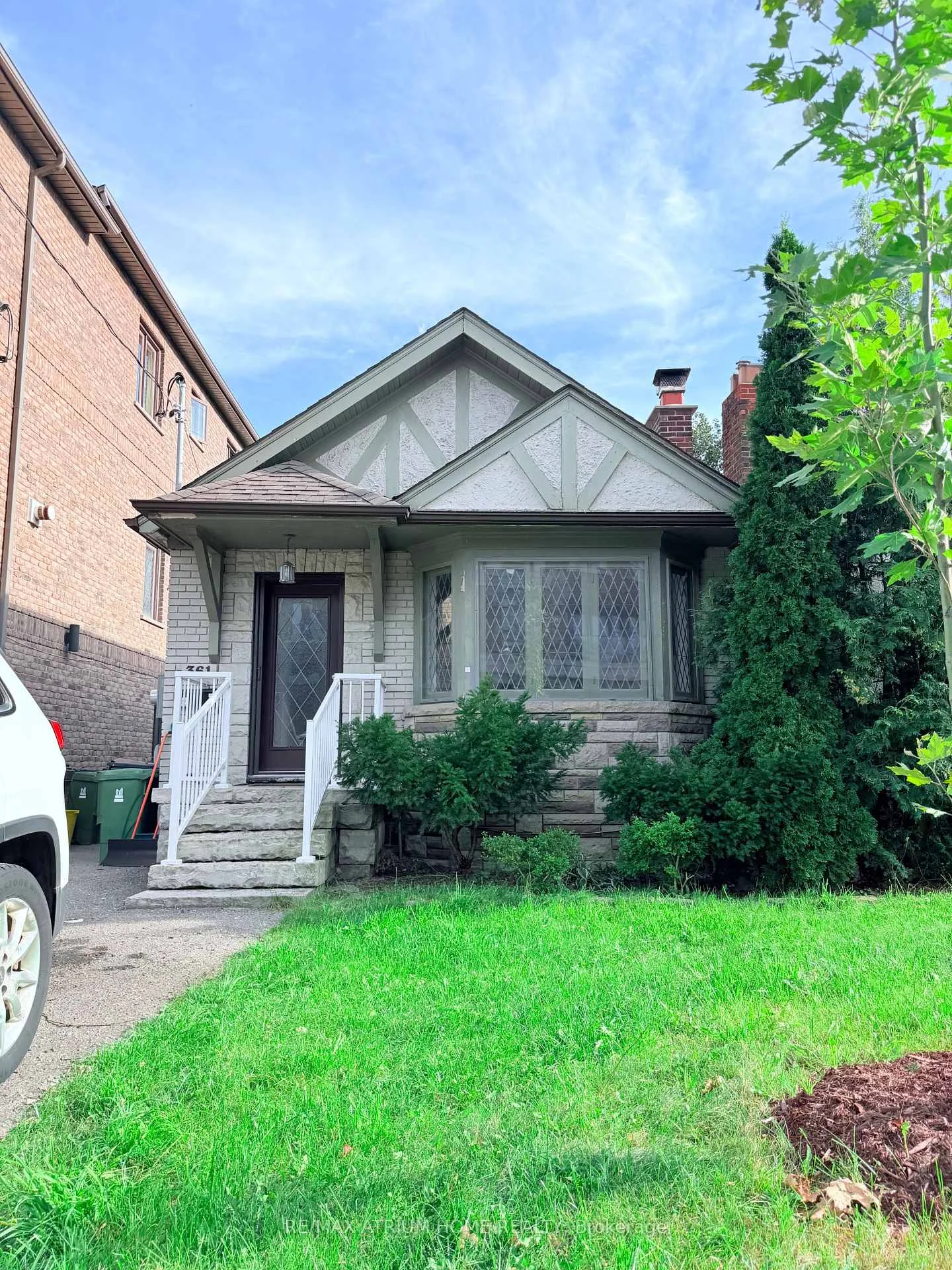 Photo 23 of 361 Fairlawn Avenue, Toronto, Bedford Park-Nortown — HOMEH