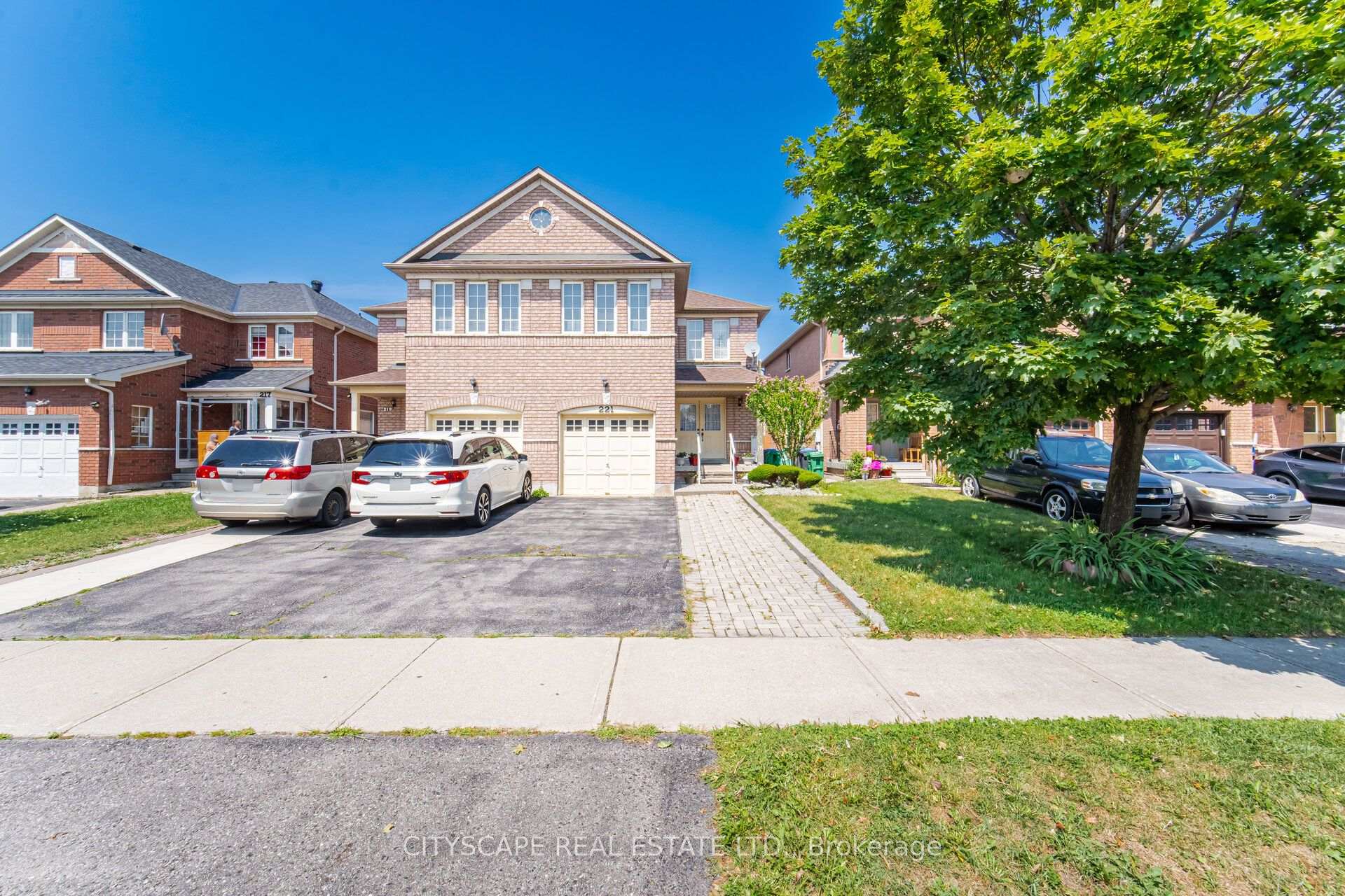 Photo 2 of 221 Richvale Drive S, Brampton, Heart Lake East — HOMEH