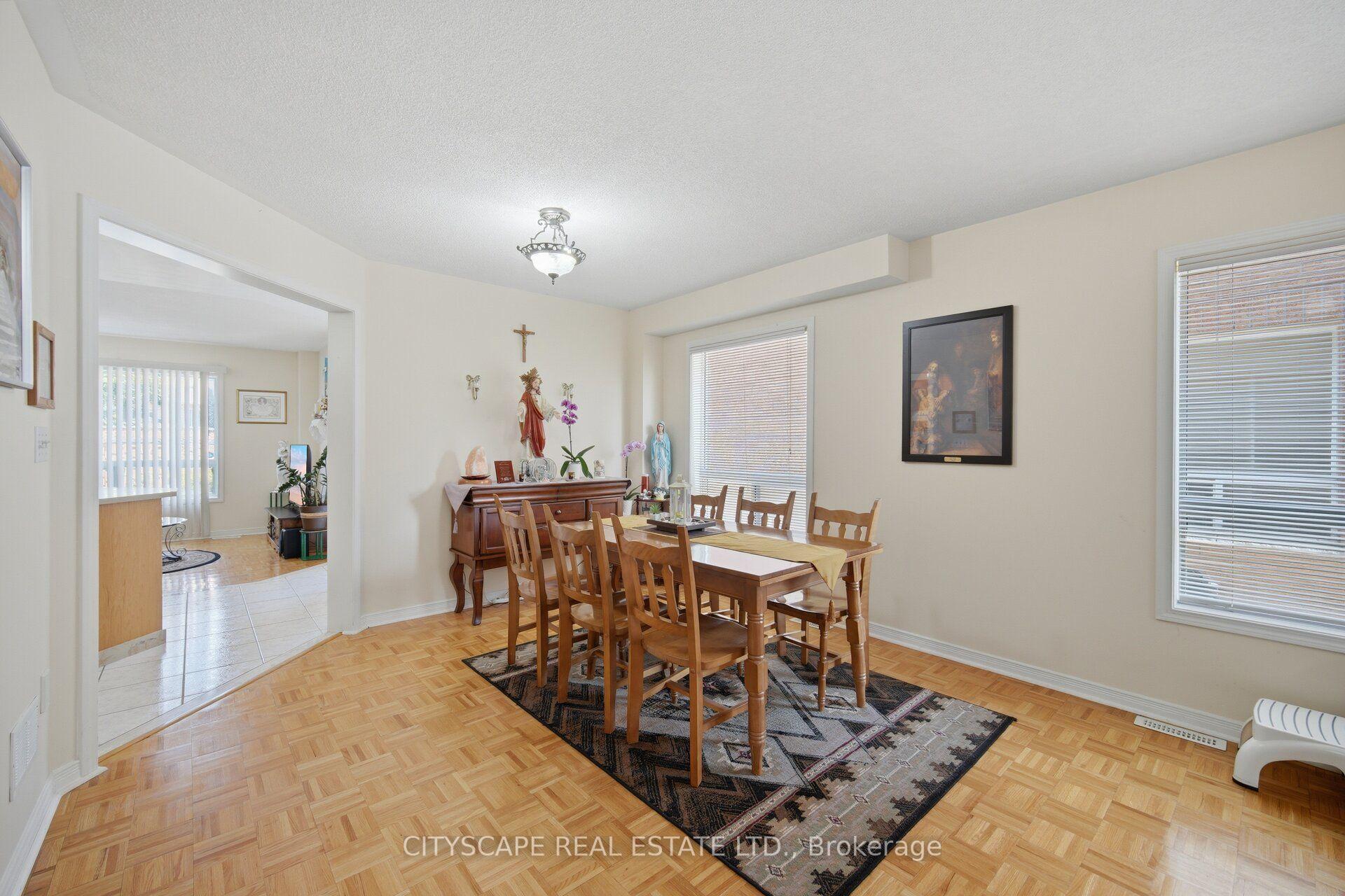 Photo 10 of 221 Richvale Drive S, Brampton, Heart Lake East — HOMEH