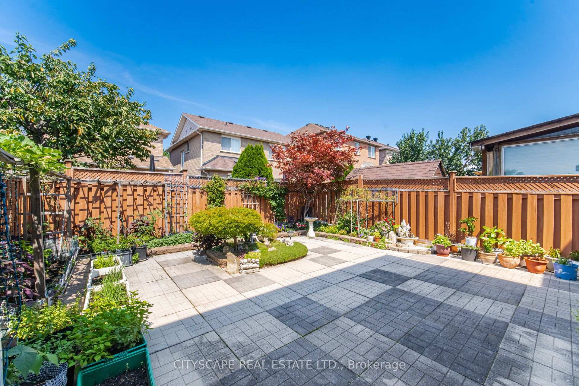 Photo 48 of 221 Richvale Drive S, Brampton, Heart Lake East — HOMEH