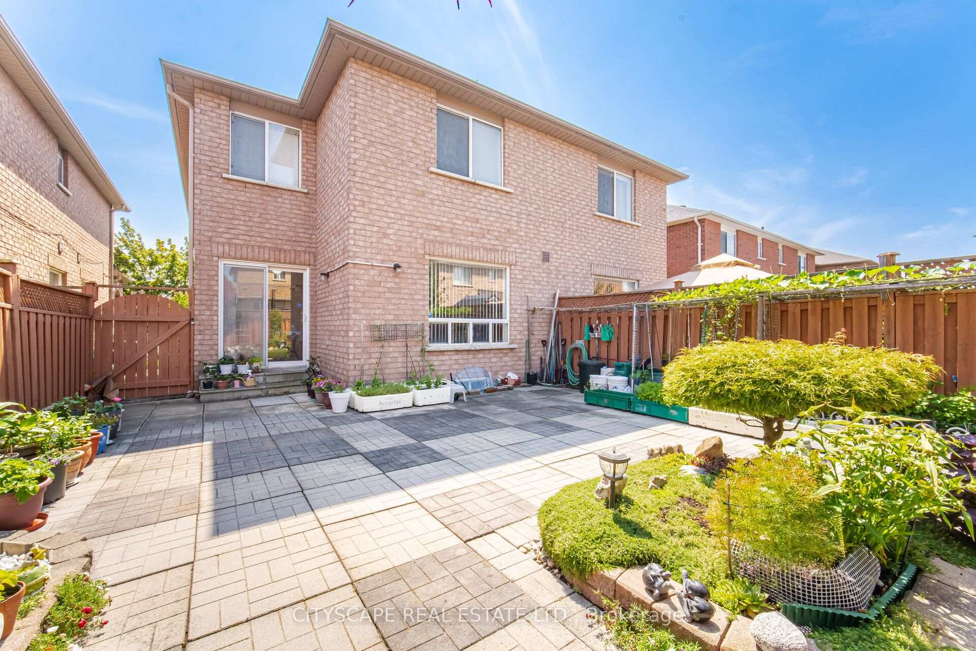 Photo 49 of 221 Richvale Drive S, Brampton, Heart Lake East — HOMEH