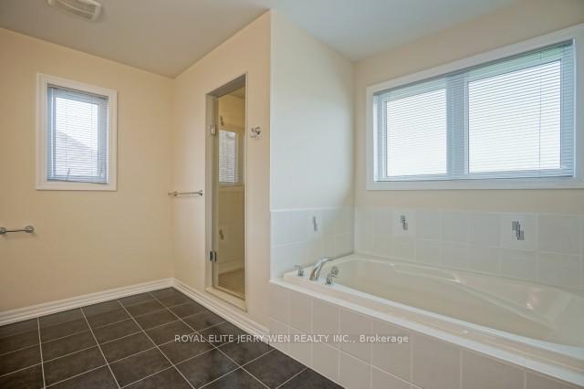 Photo 12 of 726 Coldstream Drive, Oshawa, Samac — HOMEH