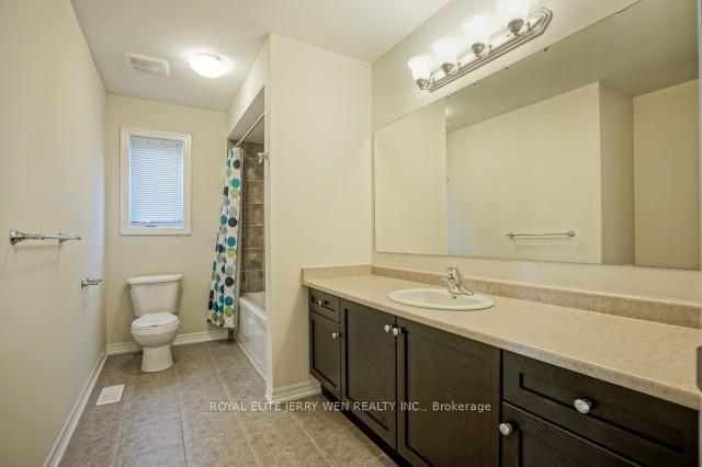 Photo 11 of 726 Coldstream Drive, Oshawa, Samac — HOMEH