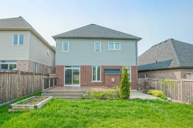 Photo 14 of 726 Coldstream Drive, Oshawa, Samac — HOMEH