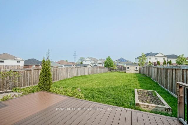 Photo 16 of 726 Coldstream Drive, Oshawa, Samac — HOMEH