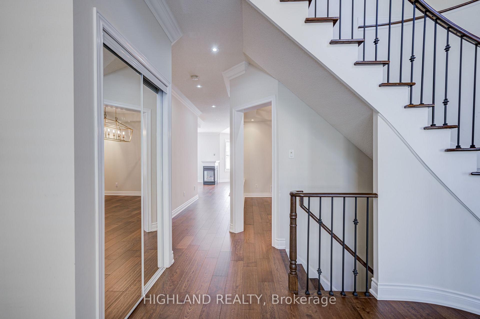 Photo 8 of 39 Shadetree Crescent, Vaughan, Vellore Village — HOMEH