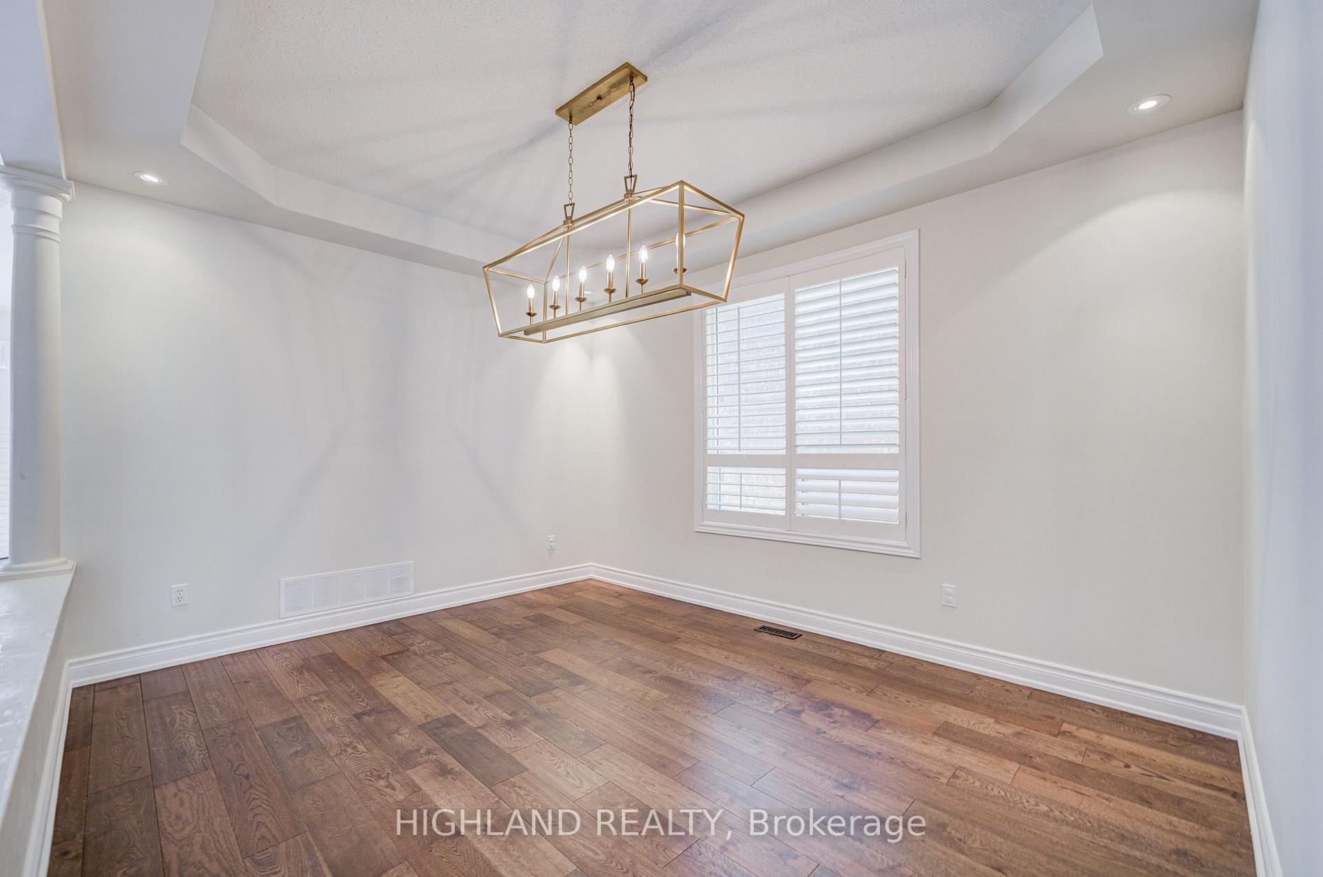 Photo 9 of 39 Shadetree Crescent, Vaughan, Vellore Village — HOMEH