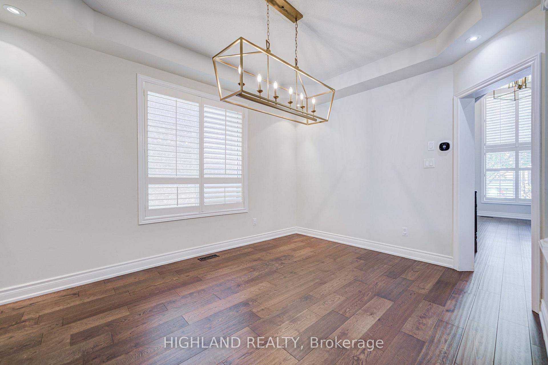 Photo 10 of 39 Shadetree Crescent, Vaughan, Vellore Village — HOMEH