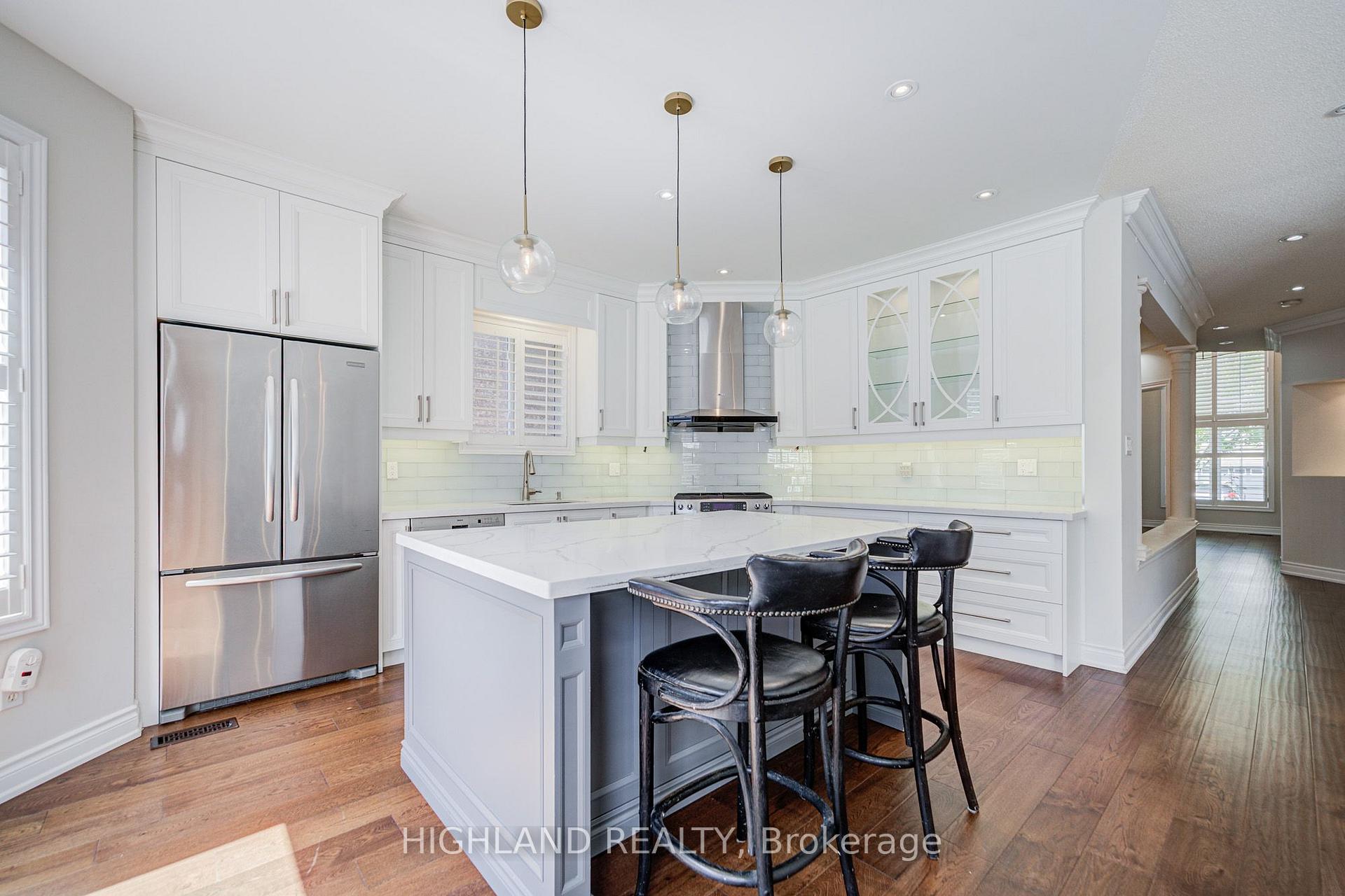 Photo 15 of 39 Shadetree Crescent, Vaughan, Vellore Village — HOMEH