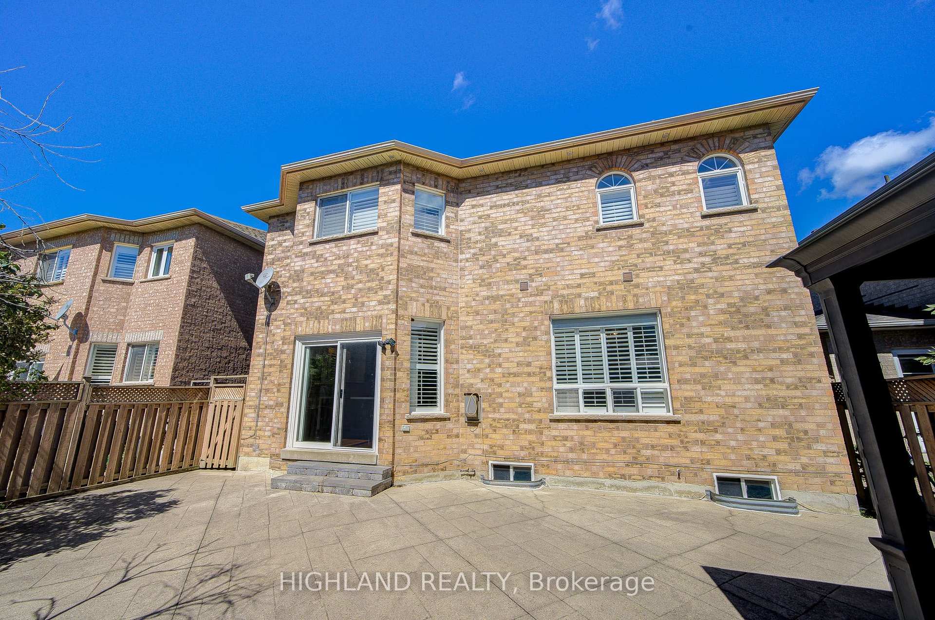 Photo 34 of 39 Shadetree Crescent, Vaughan, Vellore Village — HOMEH