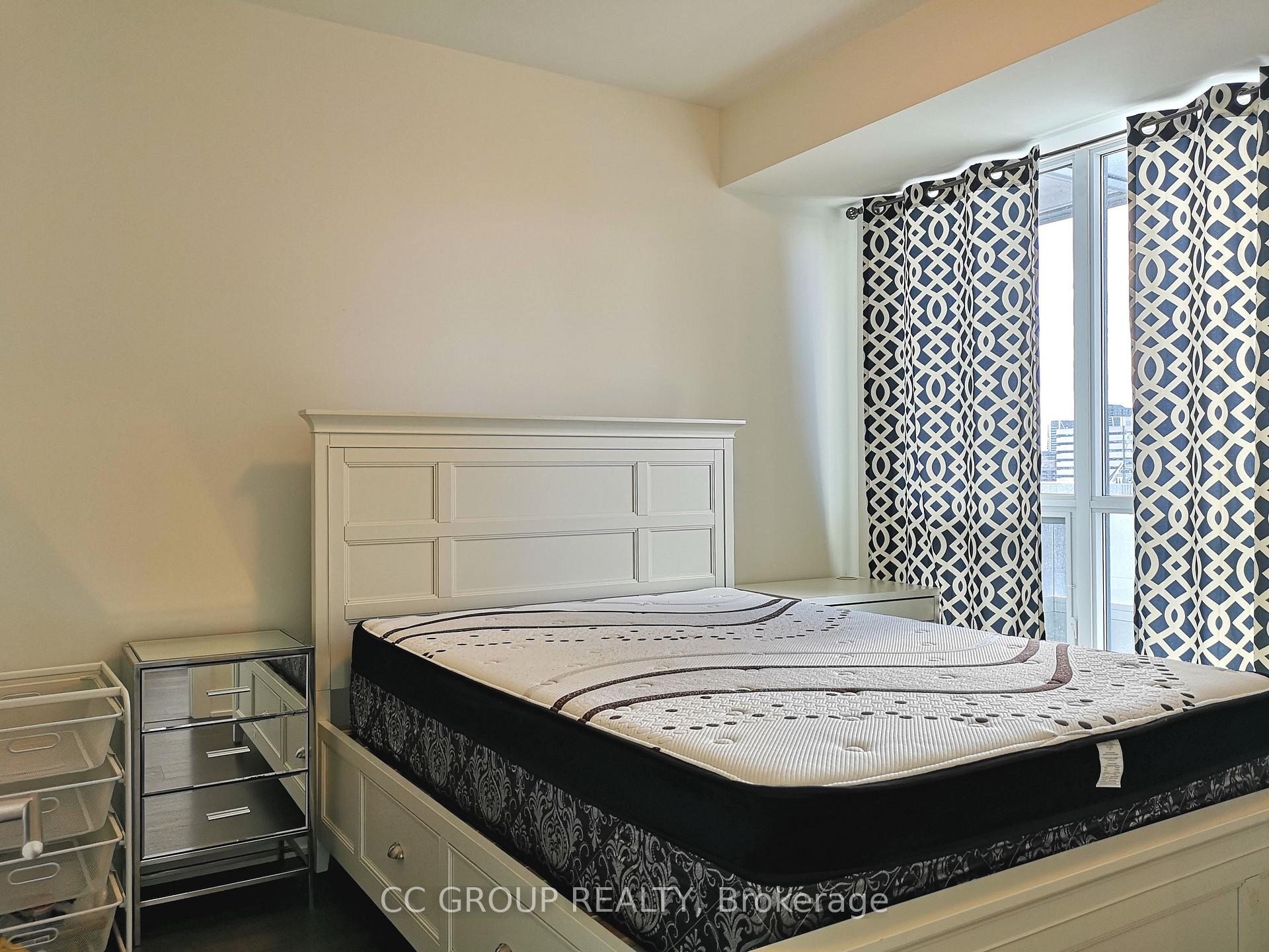 Photo 7 of Unit 801, 38 Cameron Street, Toronto, Kensington-Chinatown — HOMEH